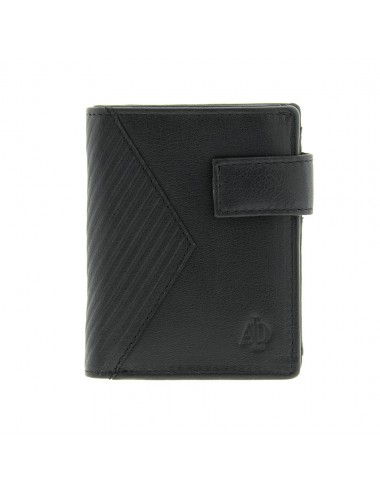 Small leather man's wallet