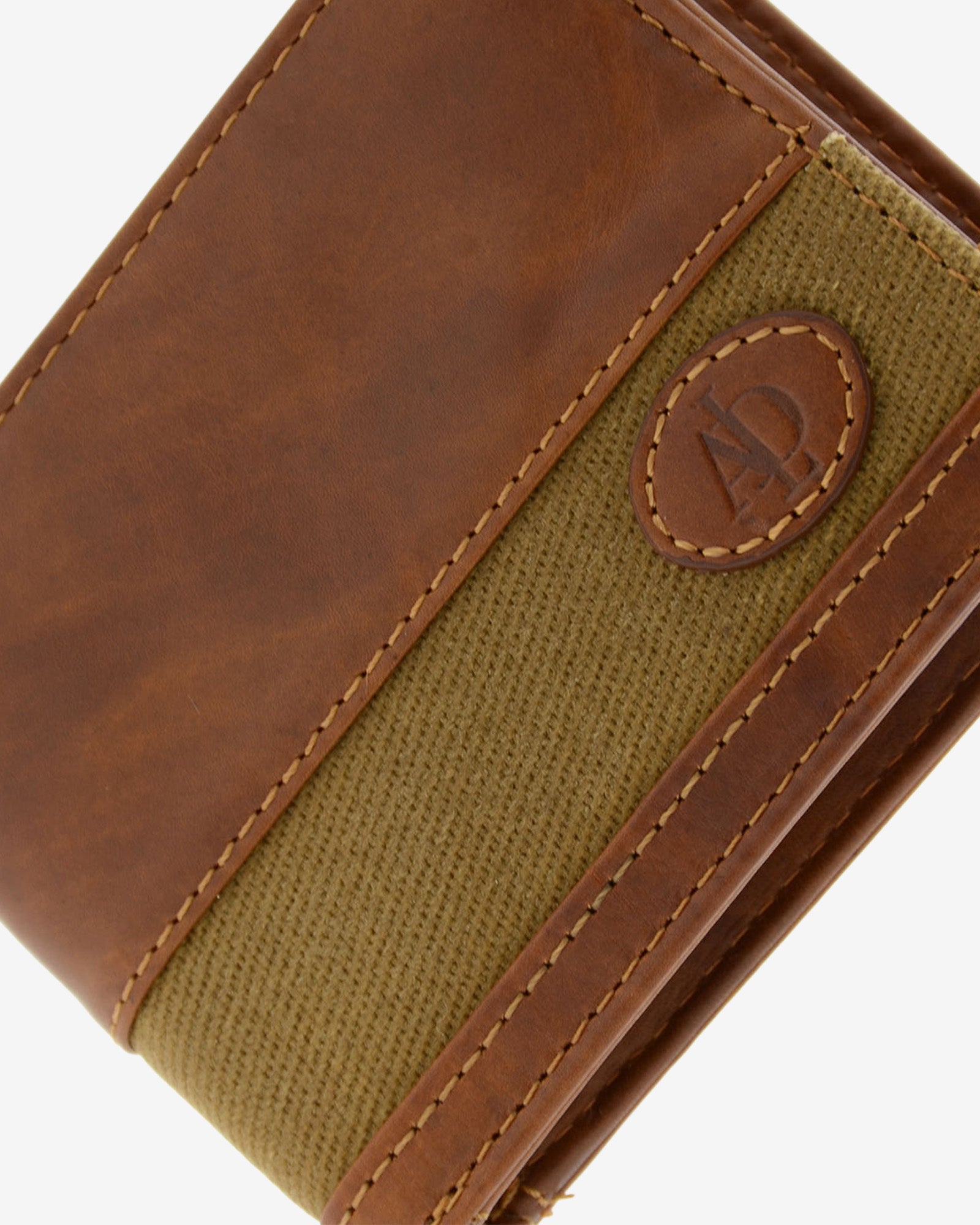 Cartera de hombre pequeña de piel genuina en color cuero y tira de canvas marrón claro, detalle de piel y acabados, referencia 1620-6
