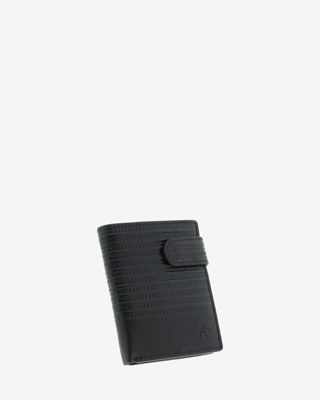 Cartera de hombre de piel genuina en color negro de diseño ultrafino, con lineas y puntos horizontales, vista frontal mostrando cierre de botón,  diseño y volumen, referencia 1650-1