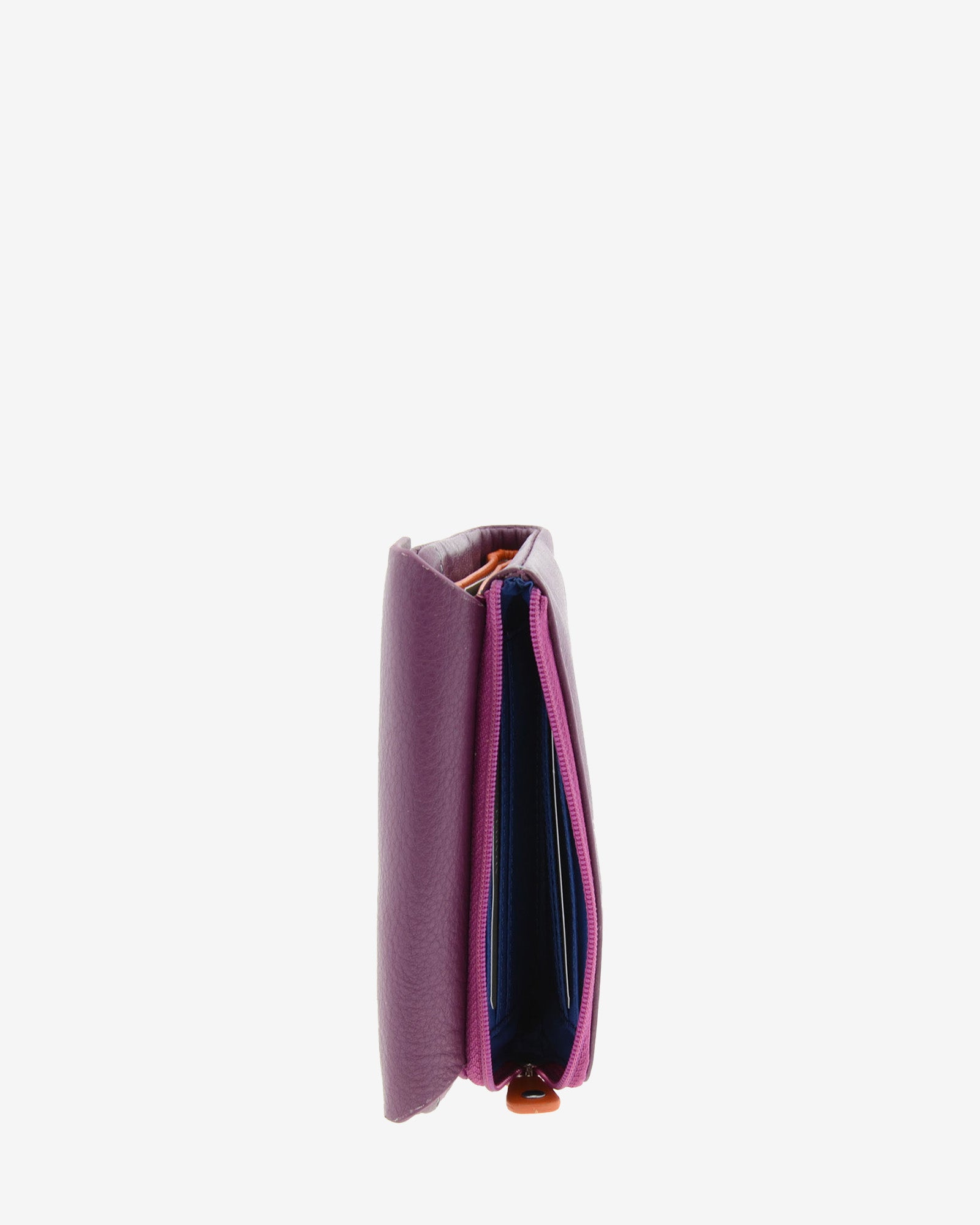 Cartera de mujer pequeña de piel de napa extra suave en color mora, vista trasera de portamonedas con cremallera, referencia 4206-18