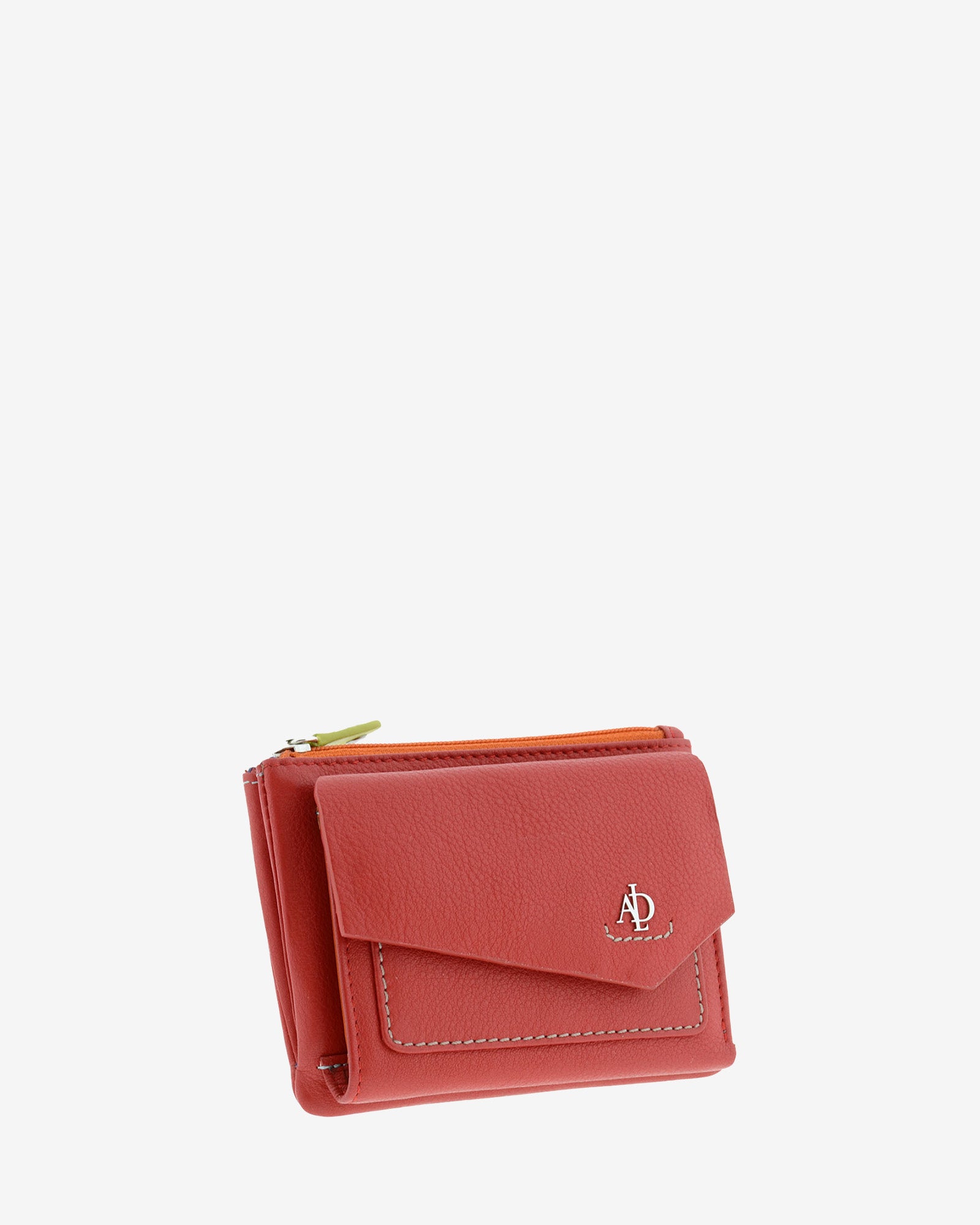 Cartera de mujer pequeña de piel de napa extra suave en color rojo, con bolsillo y solapa frontal, vista frontal, referencia 4207-3