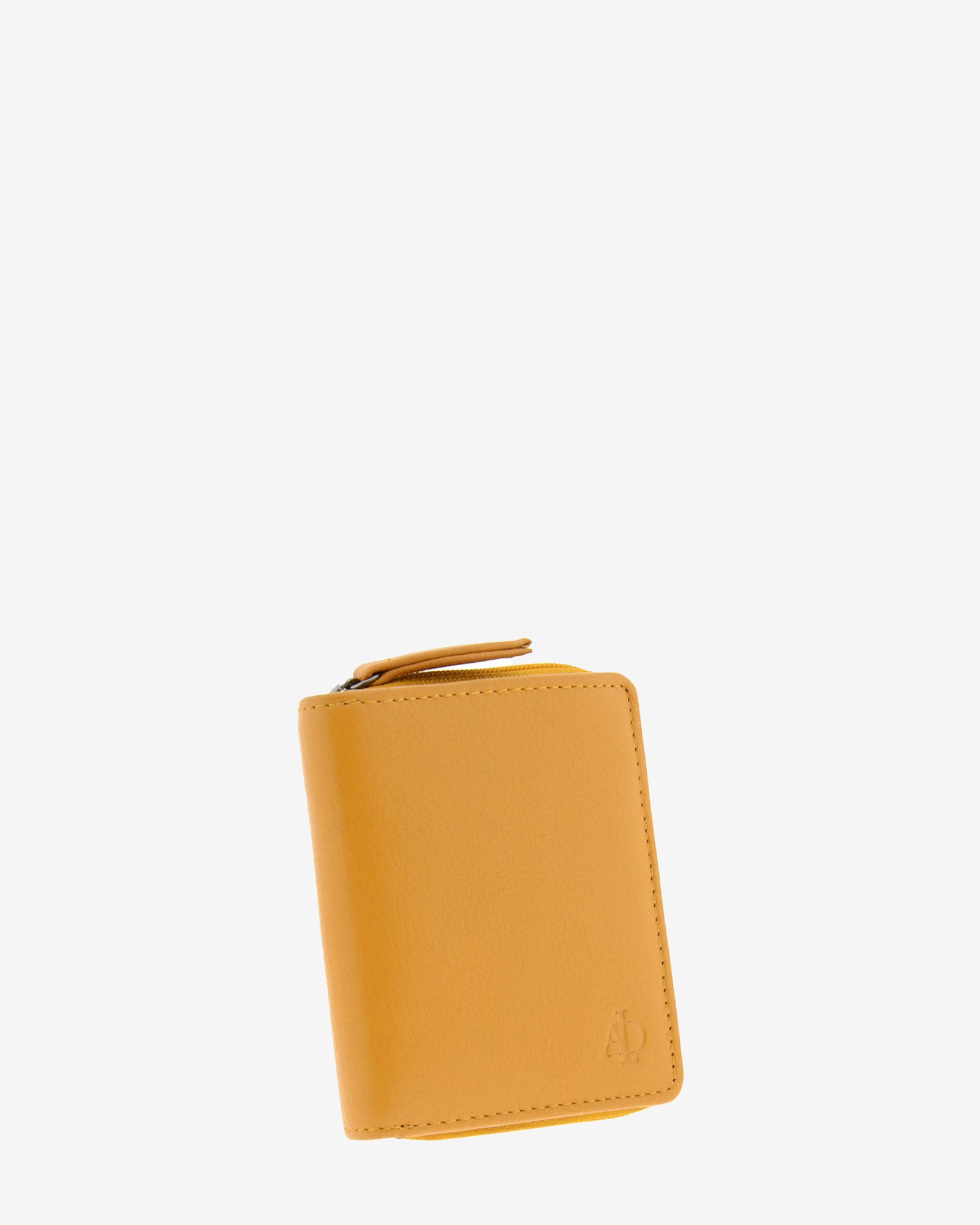 Cartera pequeña compacta de piel Napa de color mostaza, vista frontal exterior, referencia 8074-15