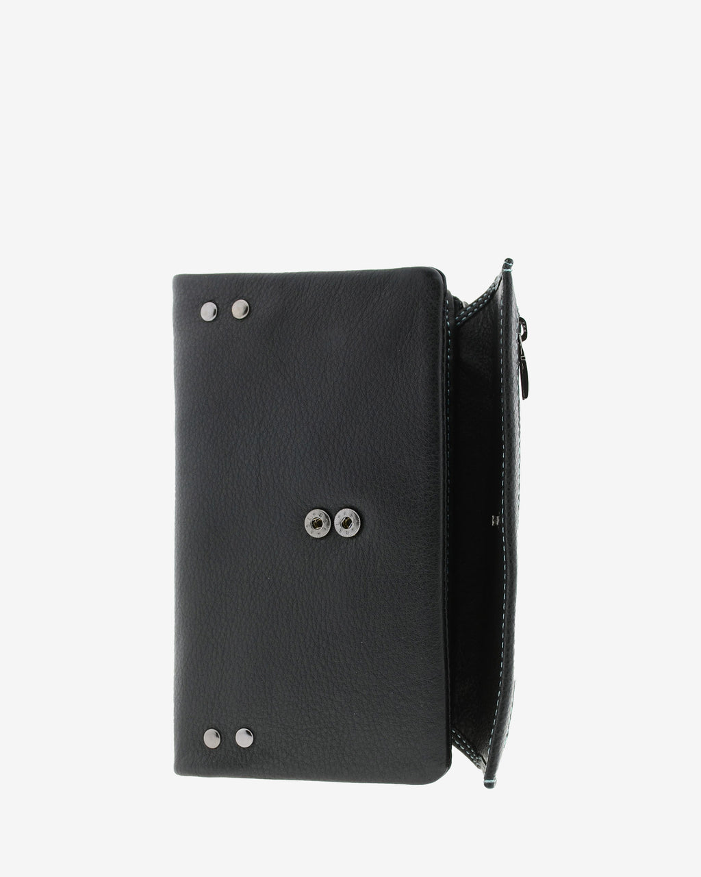 Cartera grande 4163 en color negro, vista exterior con solapa abierta y botones a presión visibles
