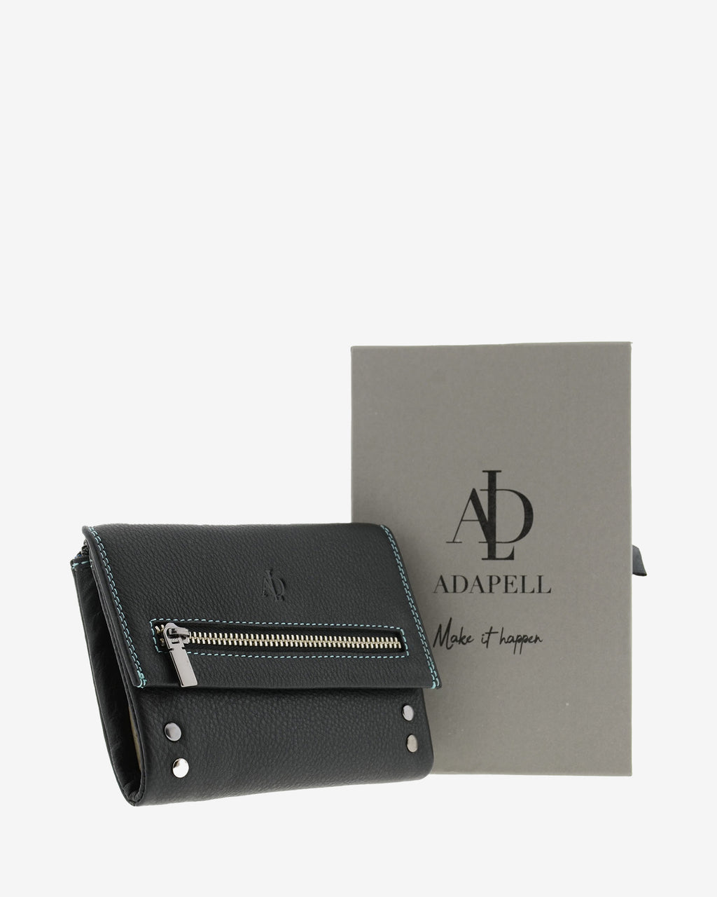 Cartera Adapell 4164 en color negro junto a su caja, con cremallera en la solapa y detalles metálicos plateados