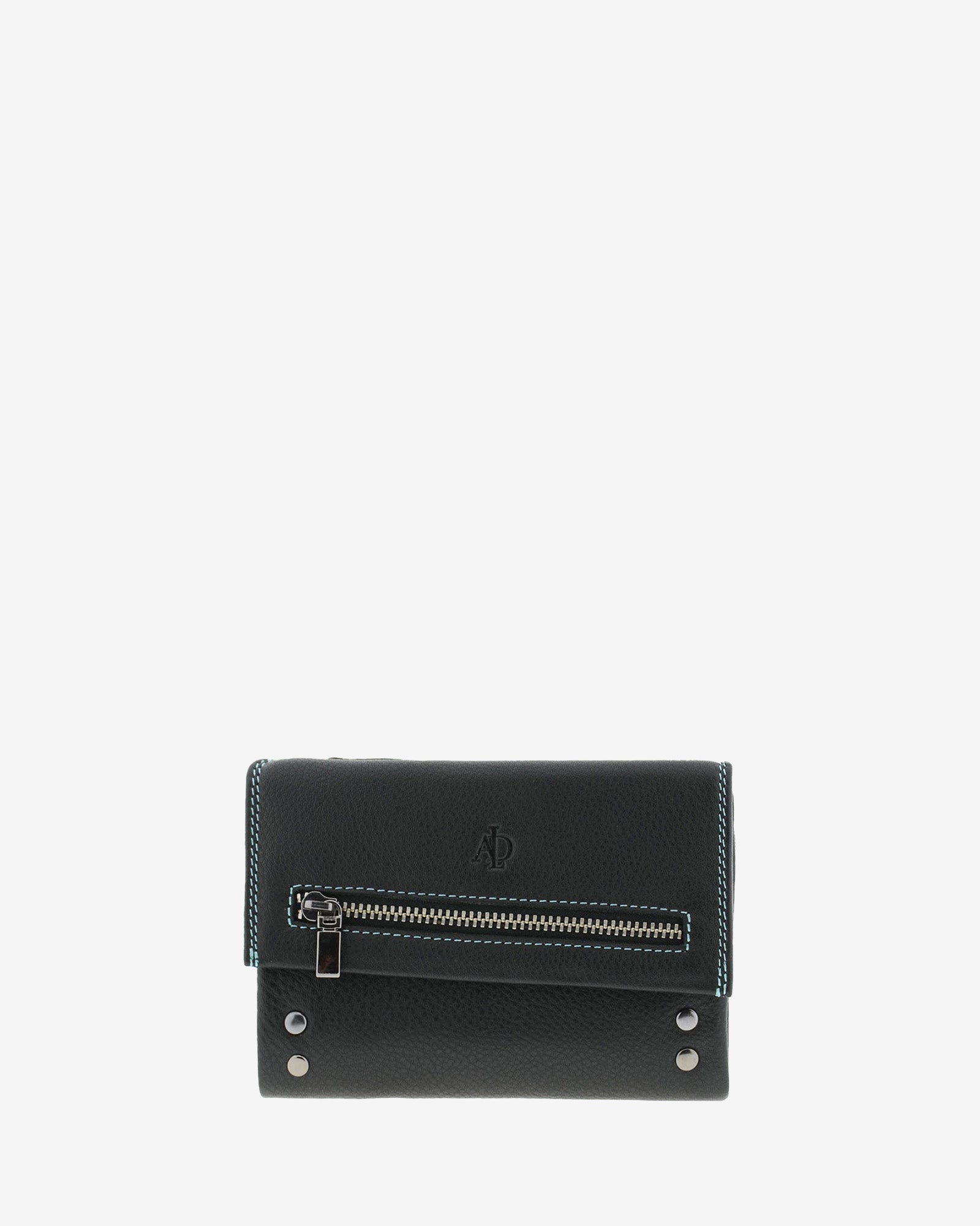 Cartera Adapell 4164 en color negro, vista frontal, con cremallera en la solapa y detalles metálicos plateados