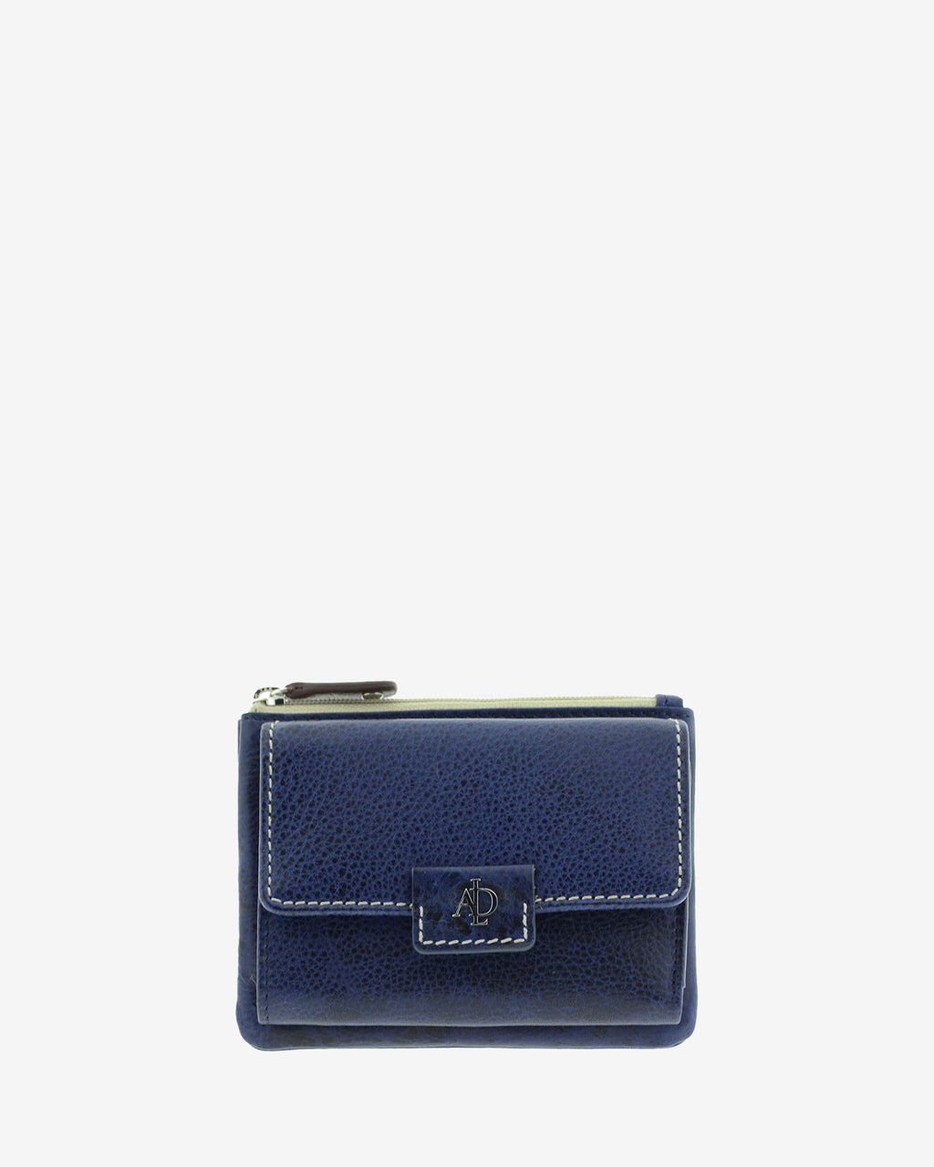 Cartera pequeña 4233 en color marino, vista frontal con solapa y cierre central con logo Adapell