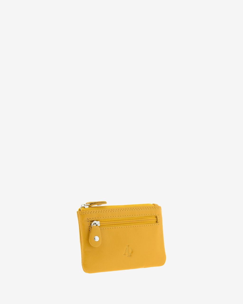 Monedero pequeño 8010 en color mostaza, vista tres cuartos frontal desde el lado izquierdo, con bolsillo exterior de cremallera.