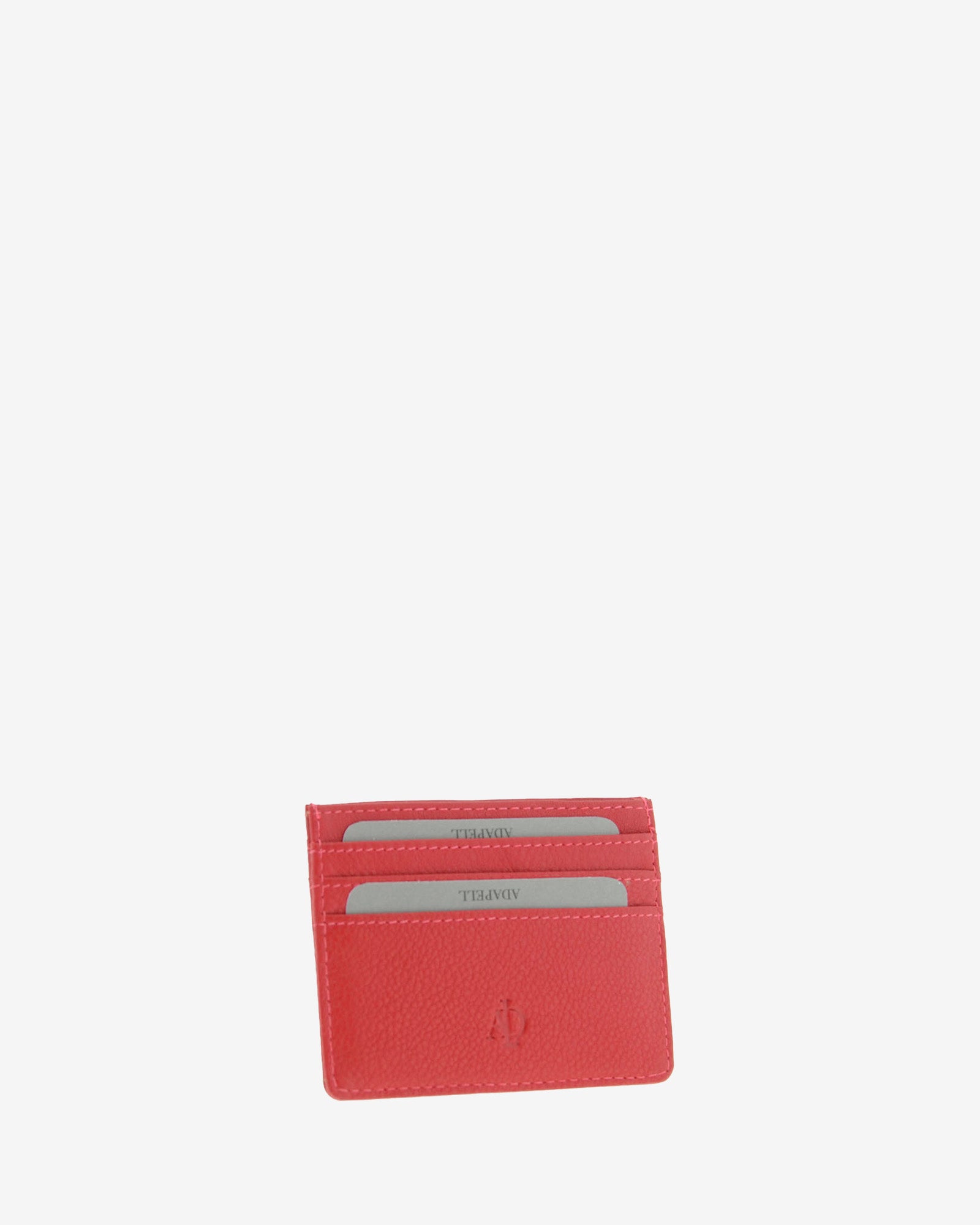 Tarjetero fino 8020 en color rojo, vista tres cuartos frontal con ranuras para tarjetas