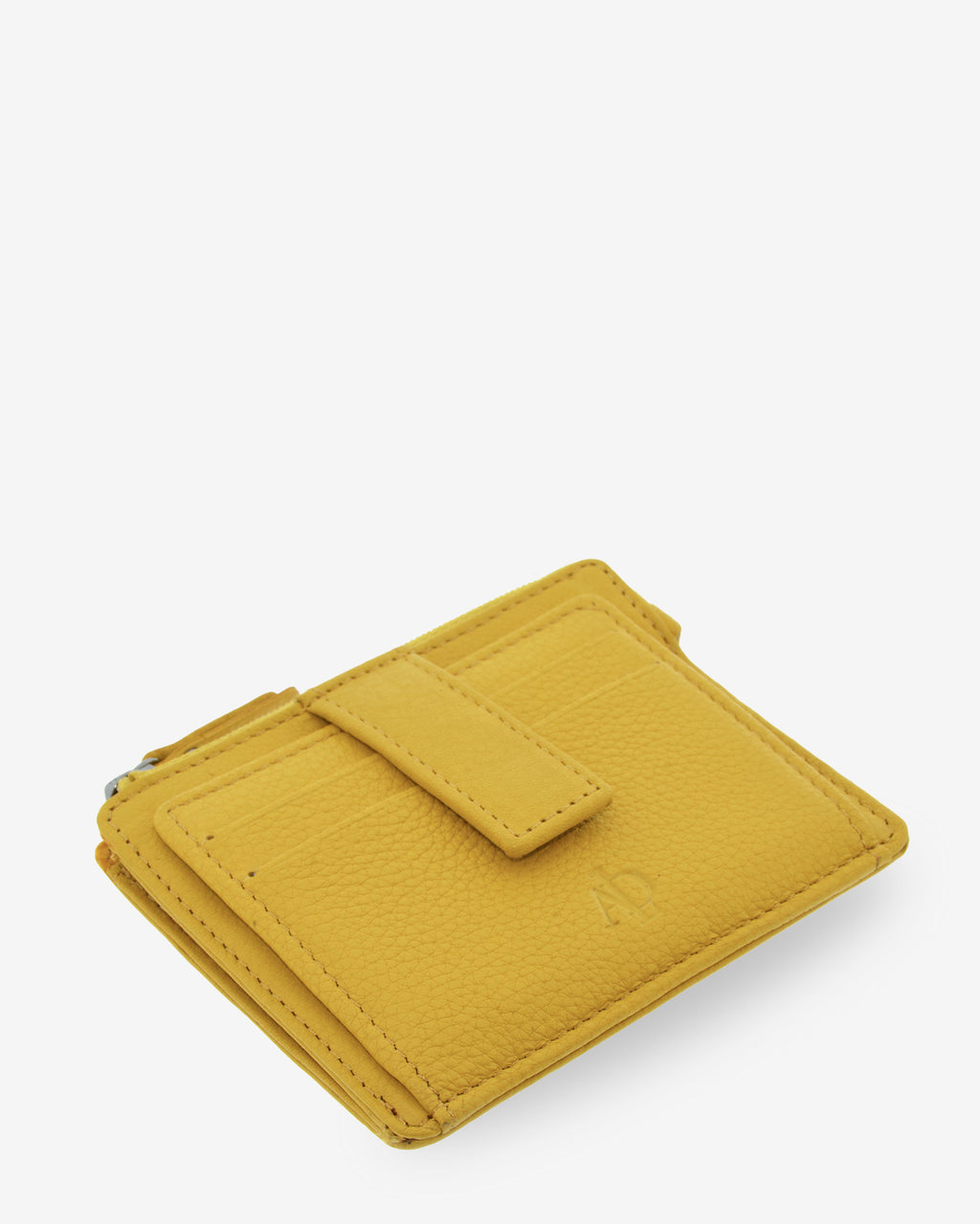 Tarjetero monedero 8035 en color limón, vista tres cuartos superior con ranuras para tarjetas y cierre de solapa.
