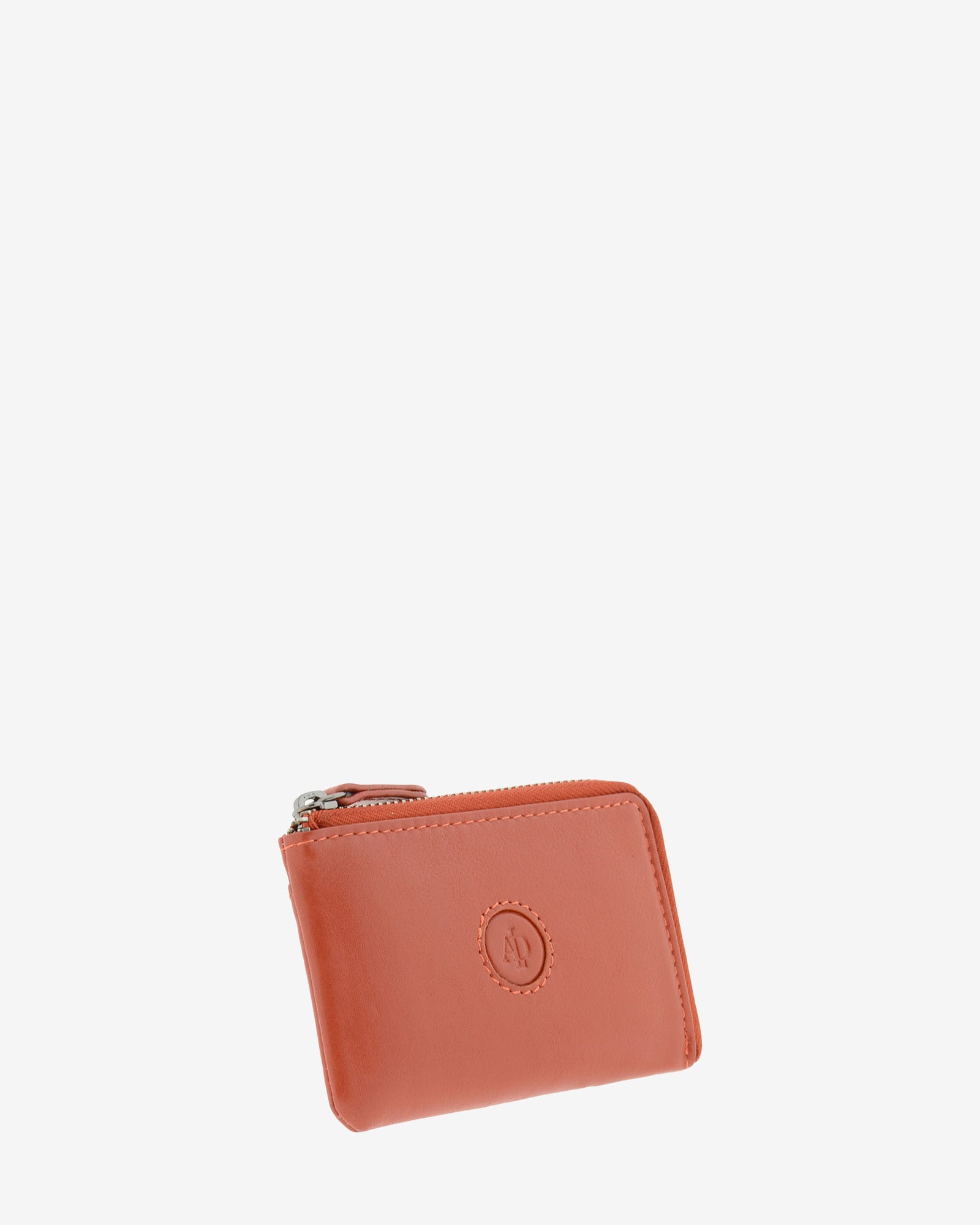 Monedero tarjetero fino 8076 en color teja, vista tres cuartos frontal.