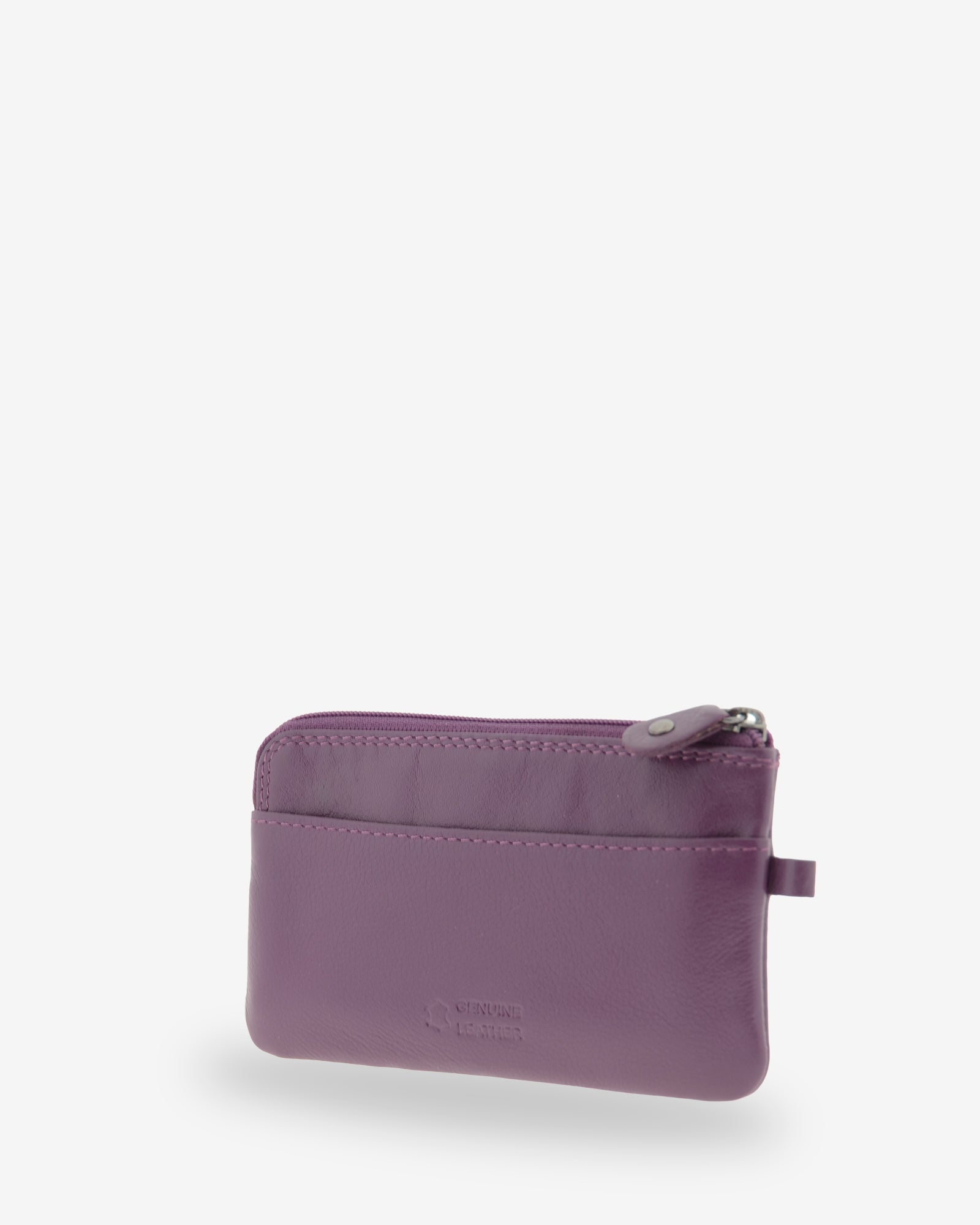 Monedero fino 8079 en color lila, vista tres cuartos posterior con ranura exterior.
