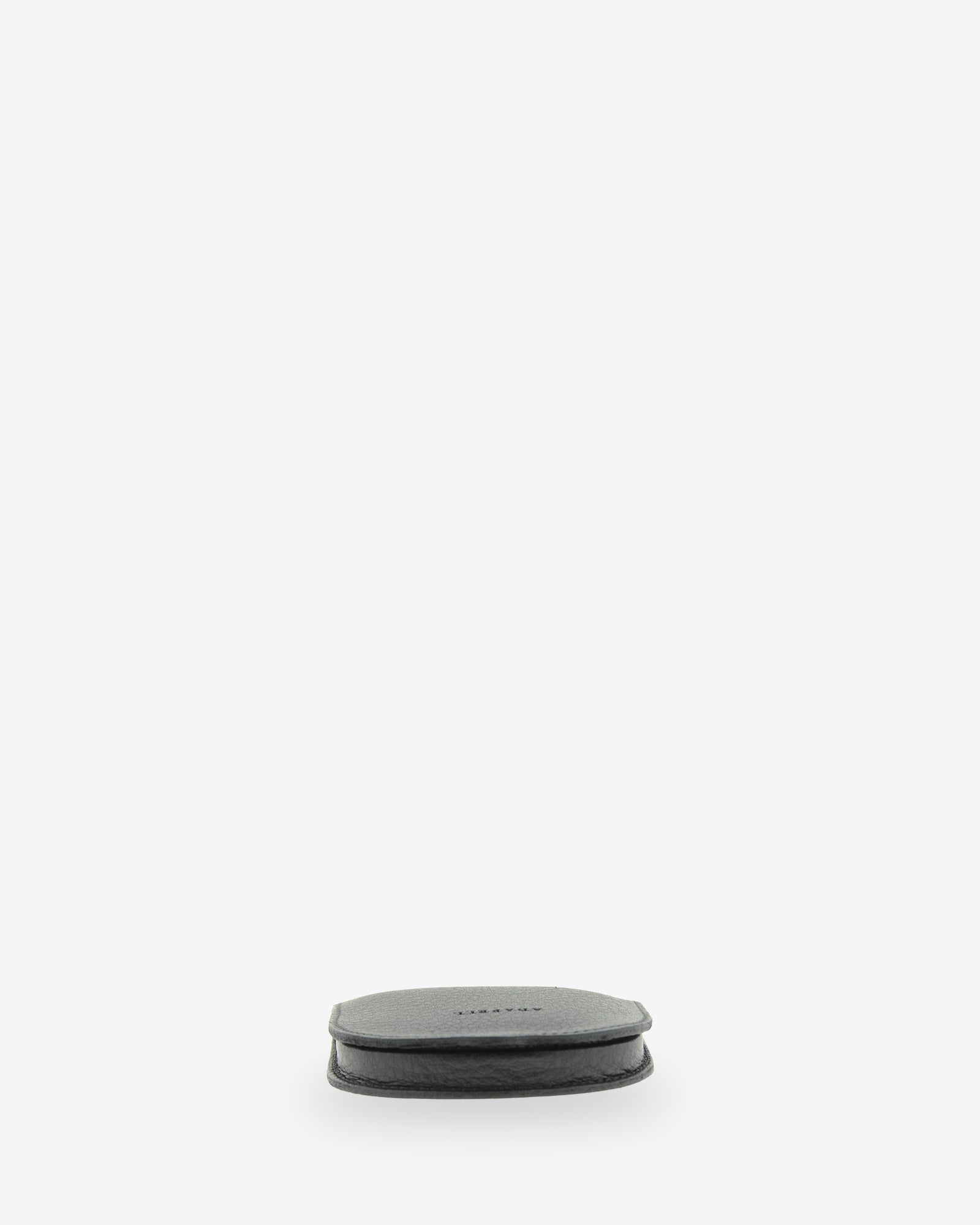 Monedero taco embutido 8102 en color negro, tumbado mostrando el perfil inferior