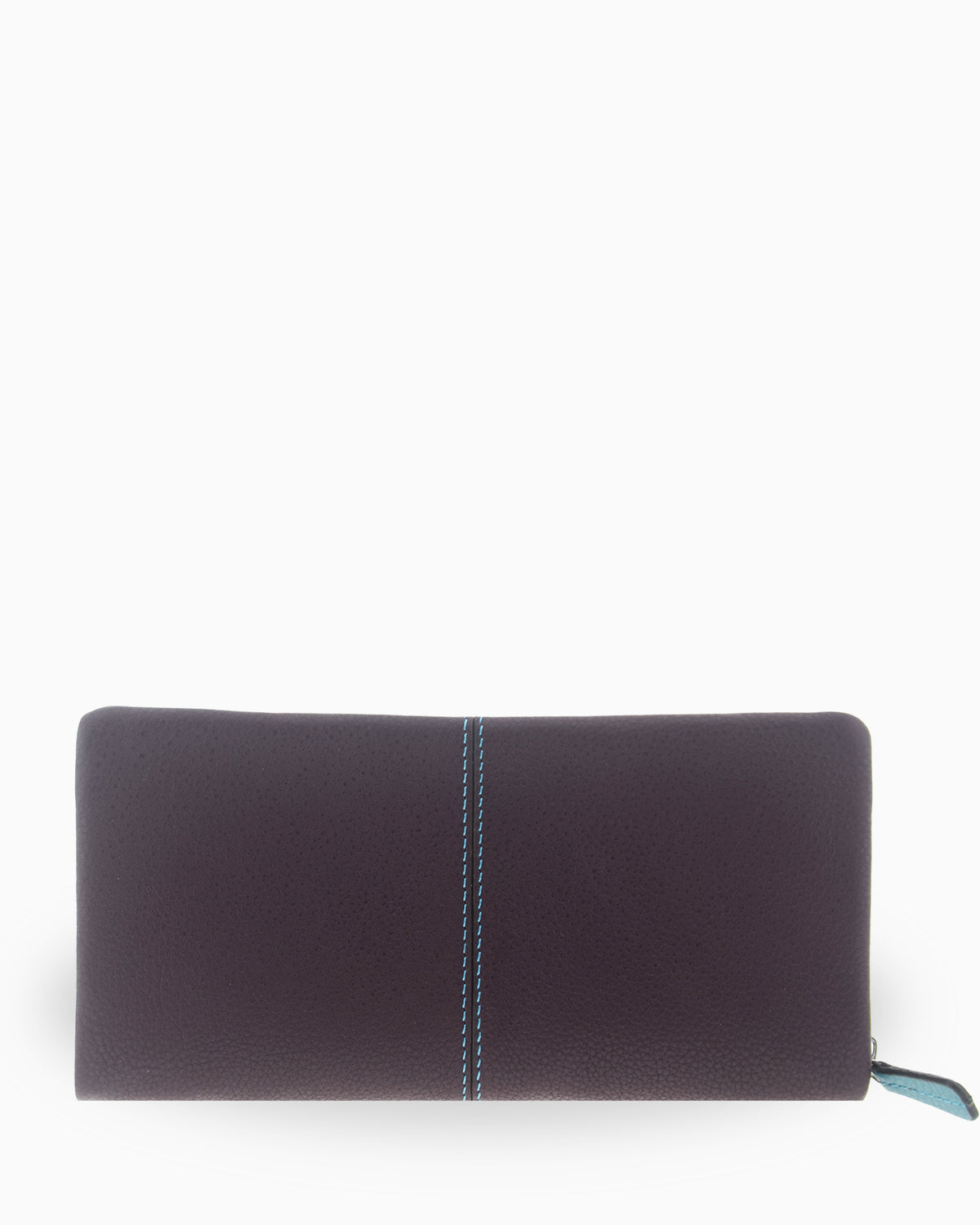 Cartera grande de mujer Atelier en color Berenjena, vista trasera con diseño rectangular, acabado de piel suave y pespunte vertical de contraste.