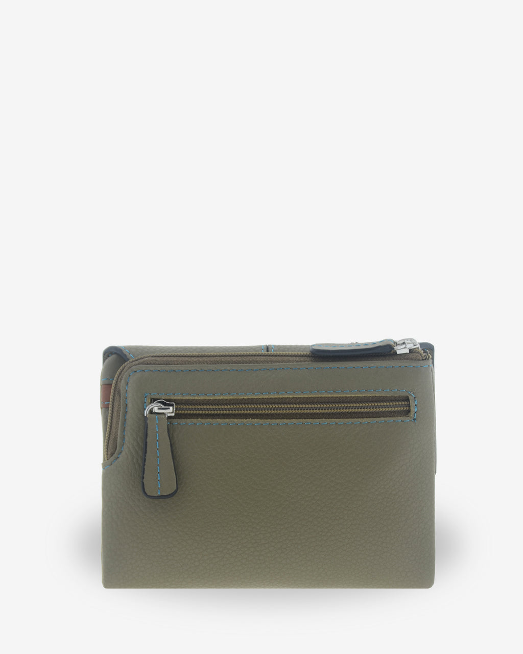Cartera pequeña de mujer Atelier en color Verde Musgo, vista trasera con monedero exterior de cremallera y pespuntes de contraste.