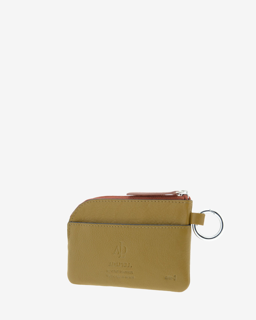 Monedero de mujer Brisa en color Ámbar Ébano, vista trasera en tres cuartos con bolsillo exterior y anilla metálica lateral.