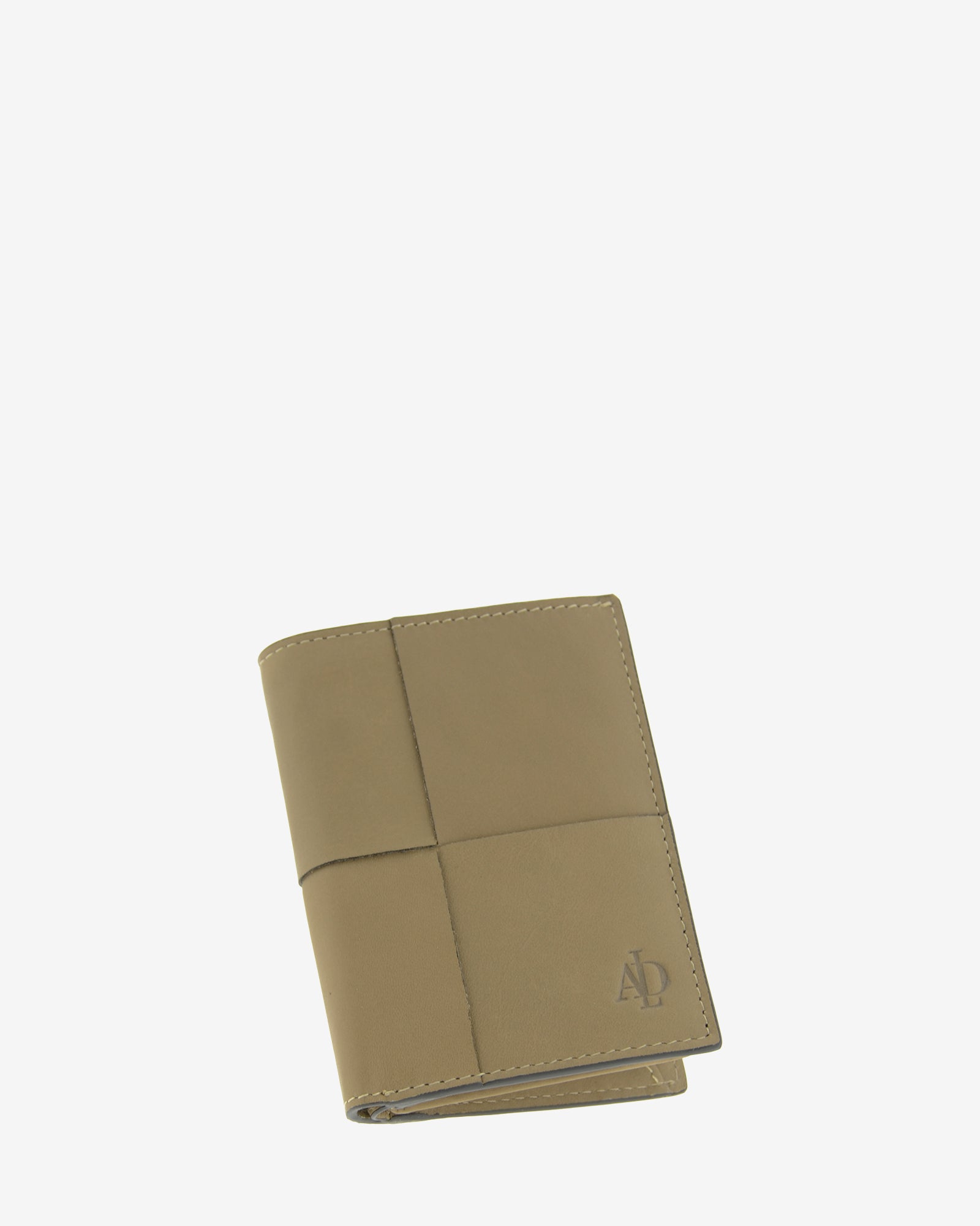 Cartera vertical de piel color topo con RFID, vista diagonal frontal, ref. 1665-12
