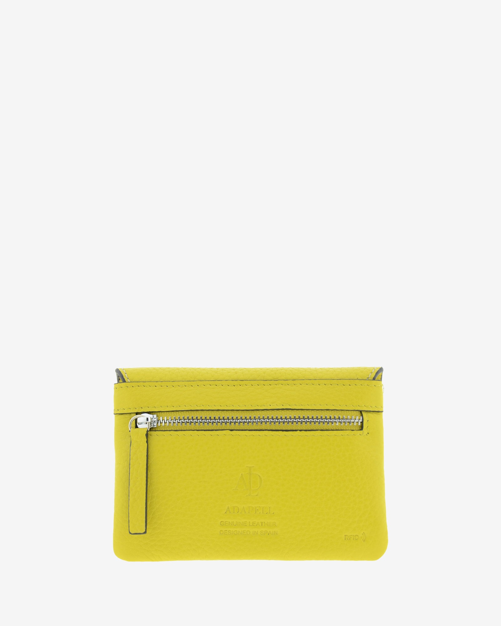 Monedero mediano ref. 4257-17, en piel auténtica granulada de alta calidad de color amarillo citrine, con boquilla interior y con protección de tarjetas RFID.  Vista trasera con cremallera