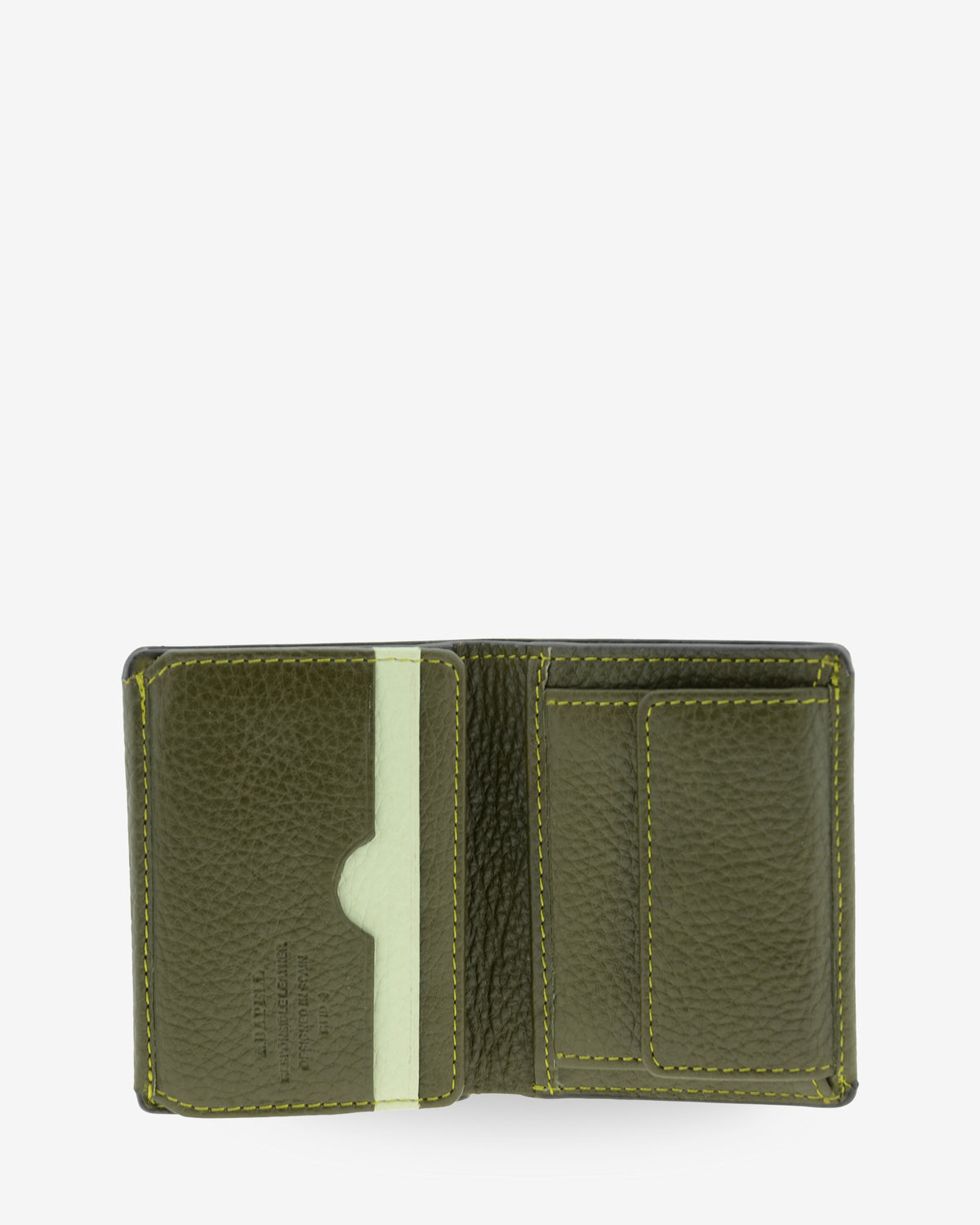 Vista interior de la cartera de hombre Nexo 1671 en piel verde Loden con ranuras para tarjetas y monedero interior
