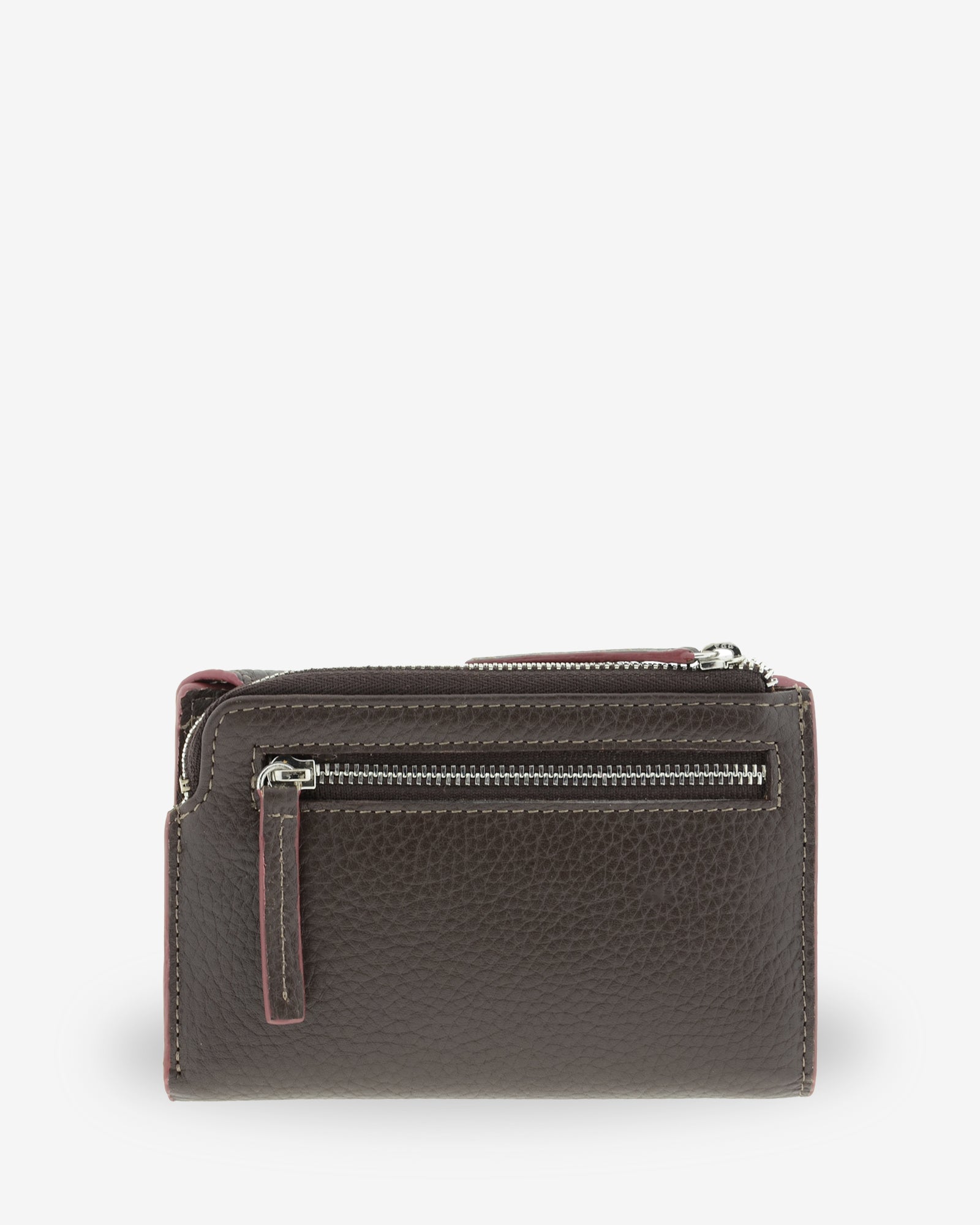 Vista trasera de la cartera Nexo 4261 chocolate con monedero exterior con cremallera.