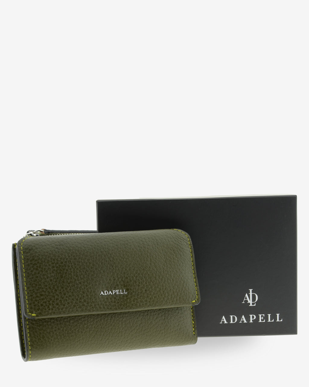 Cartera de piel Nexo 4261 en color Verde Loden presentada junto a su caja Adapell.