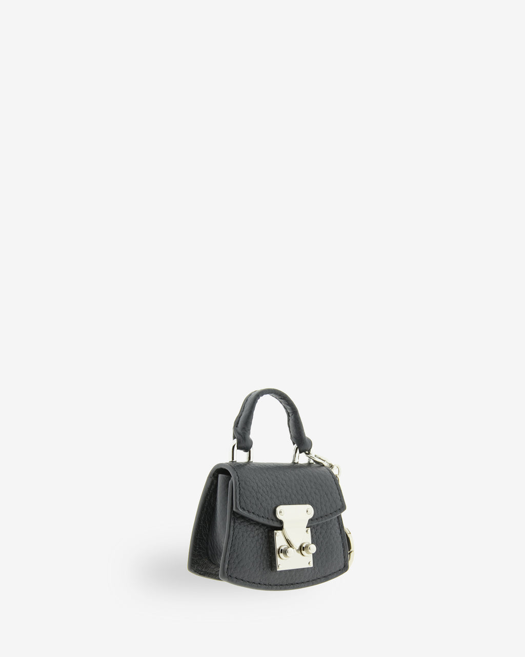 Charm para bolso Nexo 8099 de Adapell en piel granulada negra, vista tres cuartos frontal con asa y cierre metalico