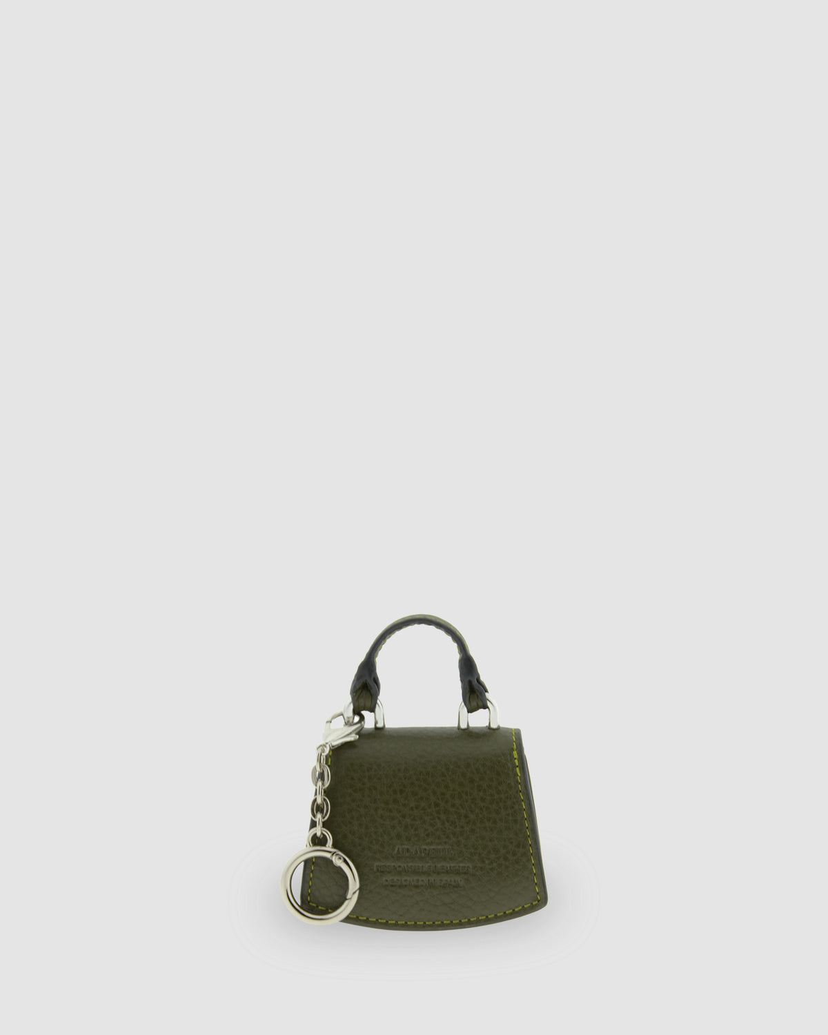 Charm para bolso con funda para auriculares Nexo 8099 verde Loden, vista trasera con cadena y anilla