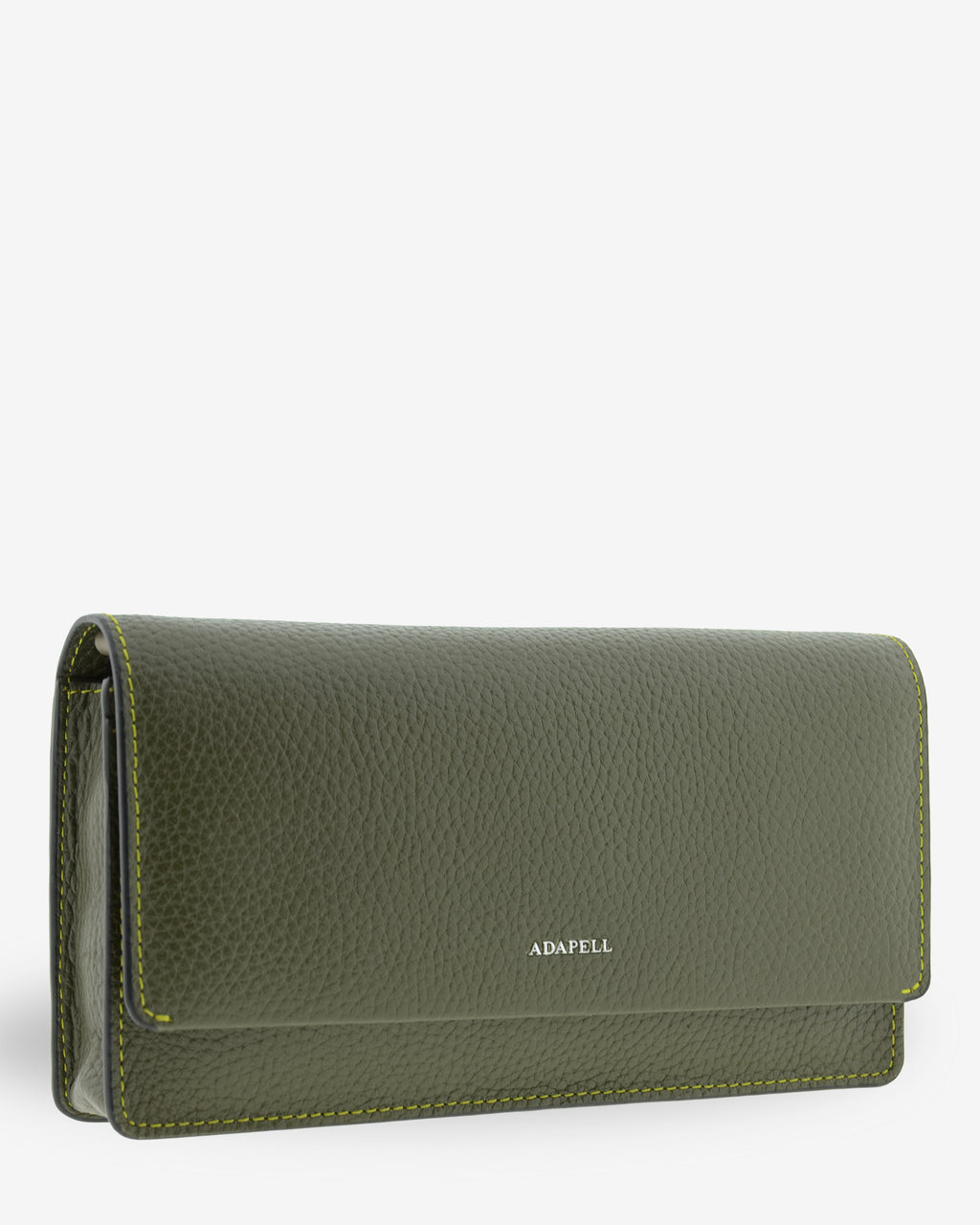 Bolso bandolera Nexo 8090 verde Loden, vista tres cuartos con solapa