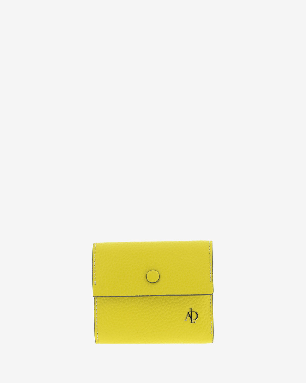 Cartera pequeña Nude 4256 en color Citrine, vista frontal con solapa, botón a presión y logo Adapell.