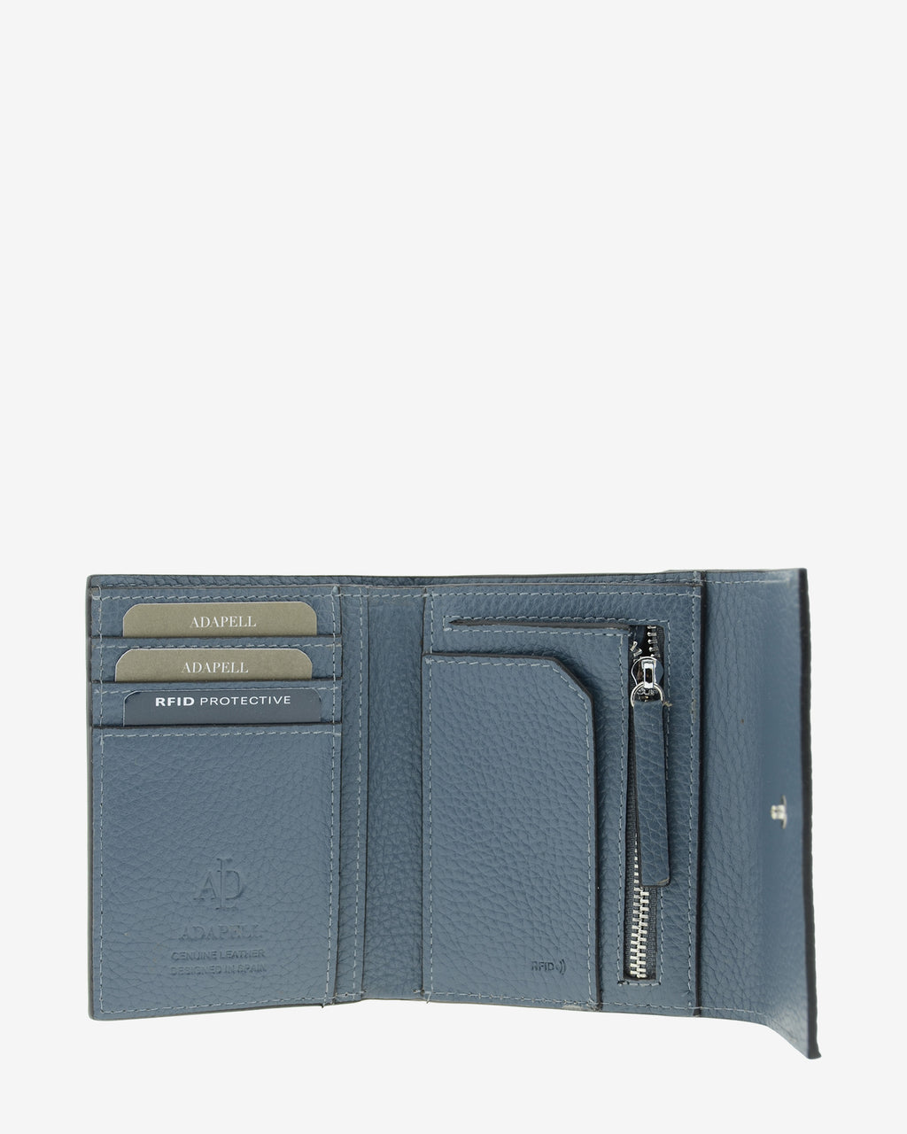 Interior abierto de la cartera pequeña Nude en color Azul piedra con ranuras para tarjetas y compartimento interior con cremallera.
