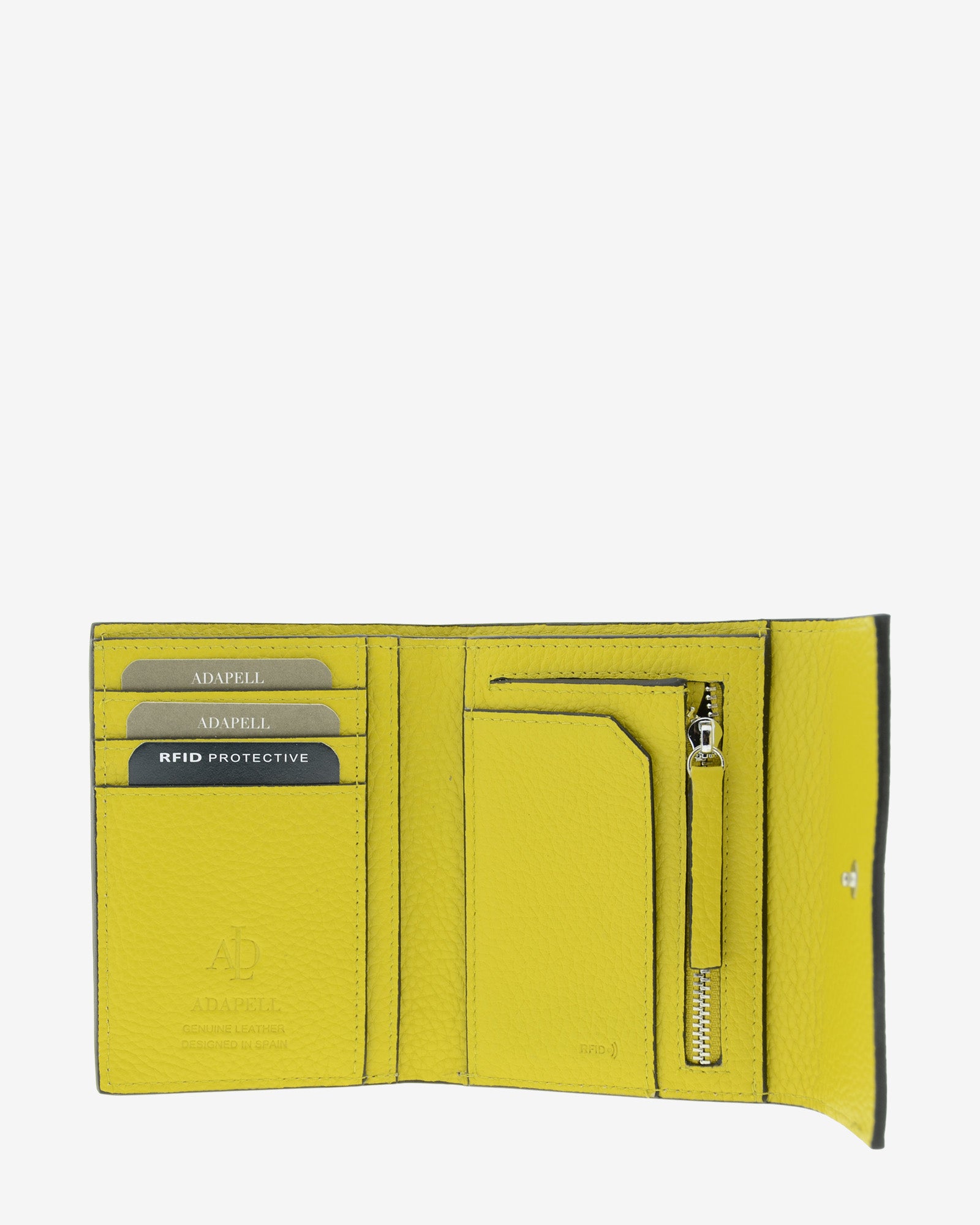 Interior abierto de la cartera pequeña Nude en color Citrine con ranuras para tarjetas y compartimento interior con cremallera.
