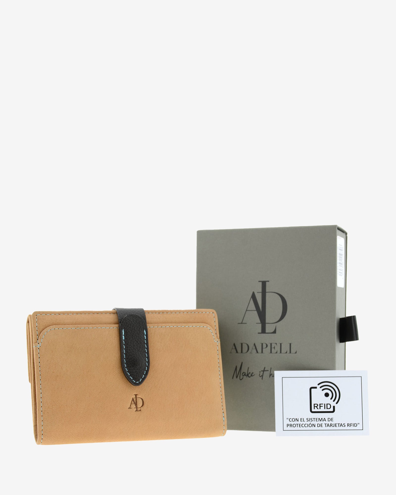 Cartera mediana de piel color cuero con RFID presentada junto a caja Adapell y tarjeta de protección RFID, 4197-6