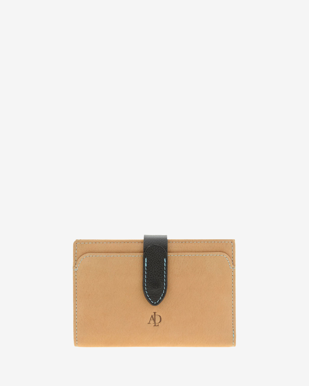 Cartera mediana de piel color cuero con RFID, bolsillo exterior con solapa, pieza negra en contraste y pespunte azul, 4197-6