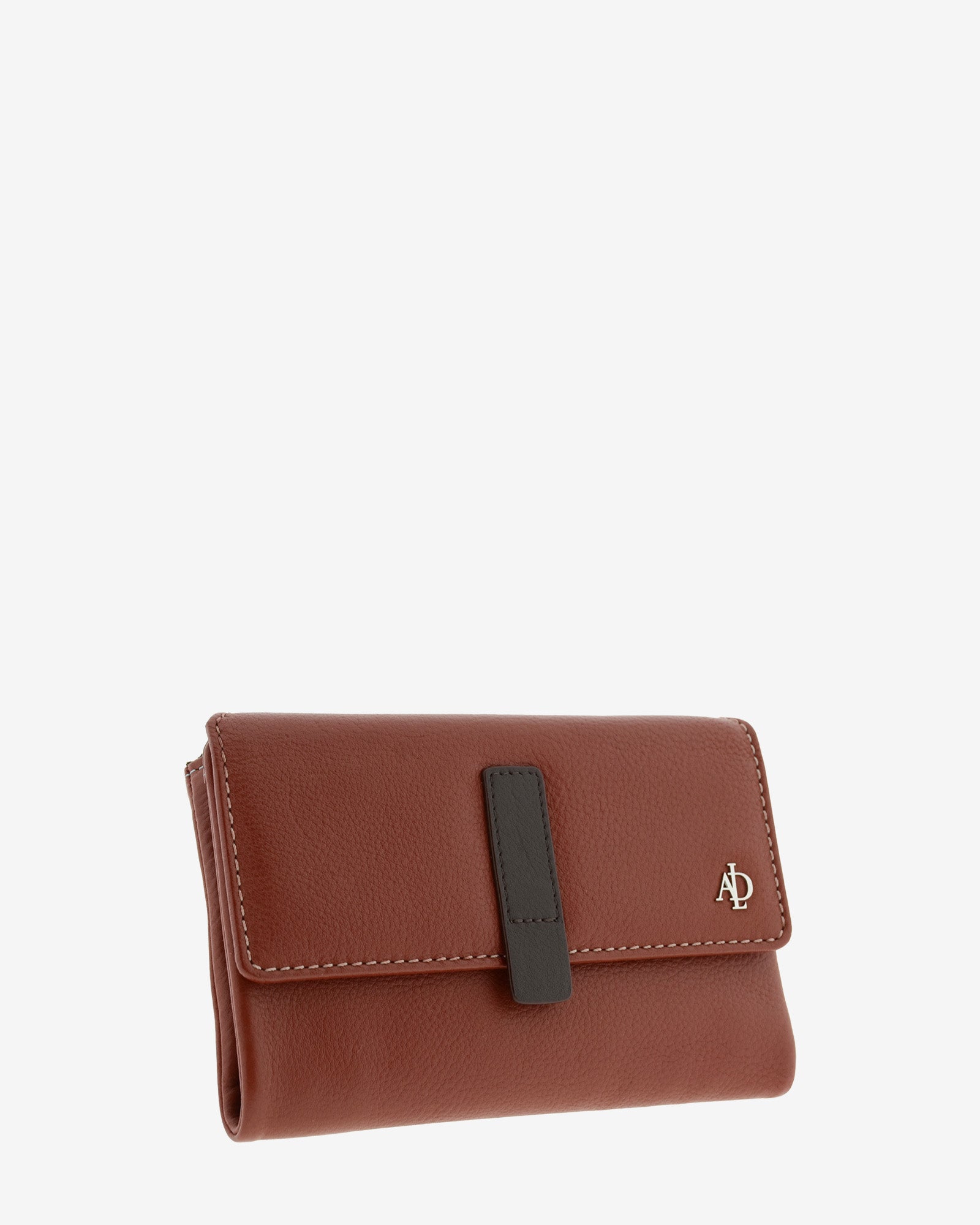 Cartera de piel Adapell para mujer en color chili vista diagonal frontal Ref. 4242-9