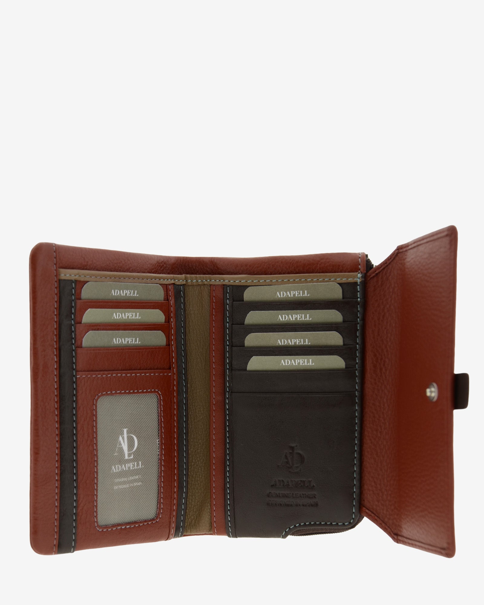 Cartera mujer de piel en color chili Adapell vista interior con compartimentos y ranuras tarjetas. Ref. 4242-9