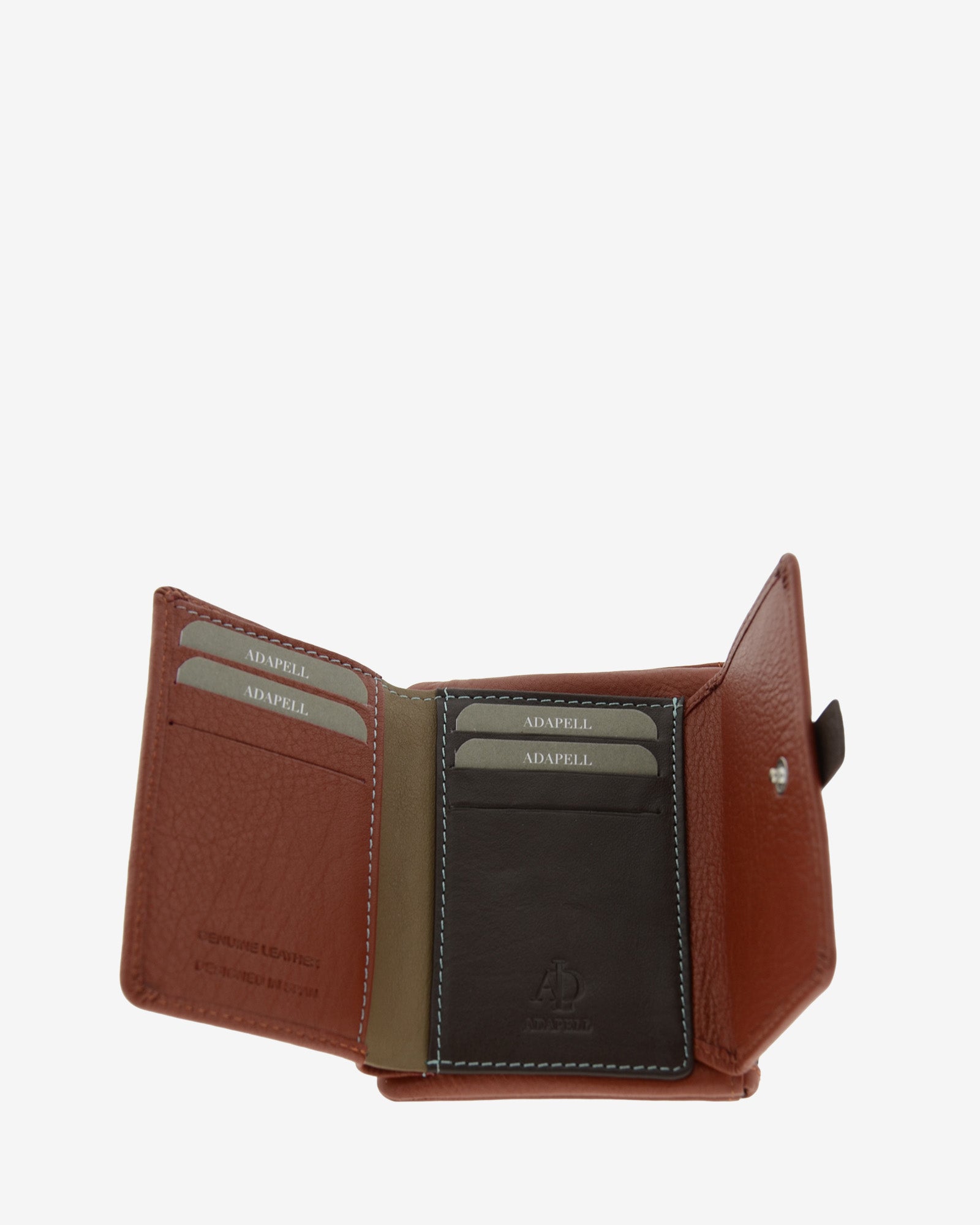 Cartera de mujer de piel pequena Adapell color chili vista interior con compartimentos y ranuras tarjetas Ref. 4244-9