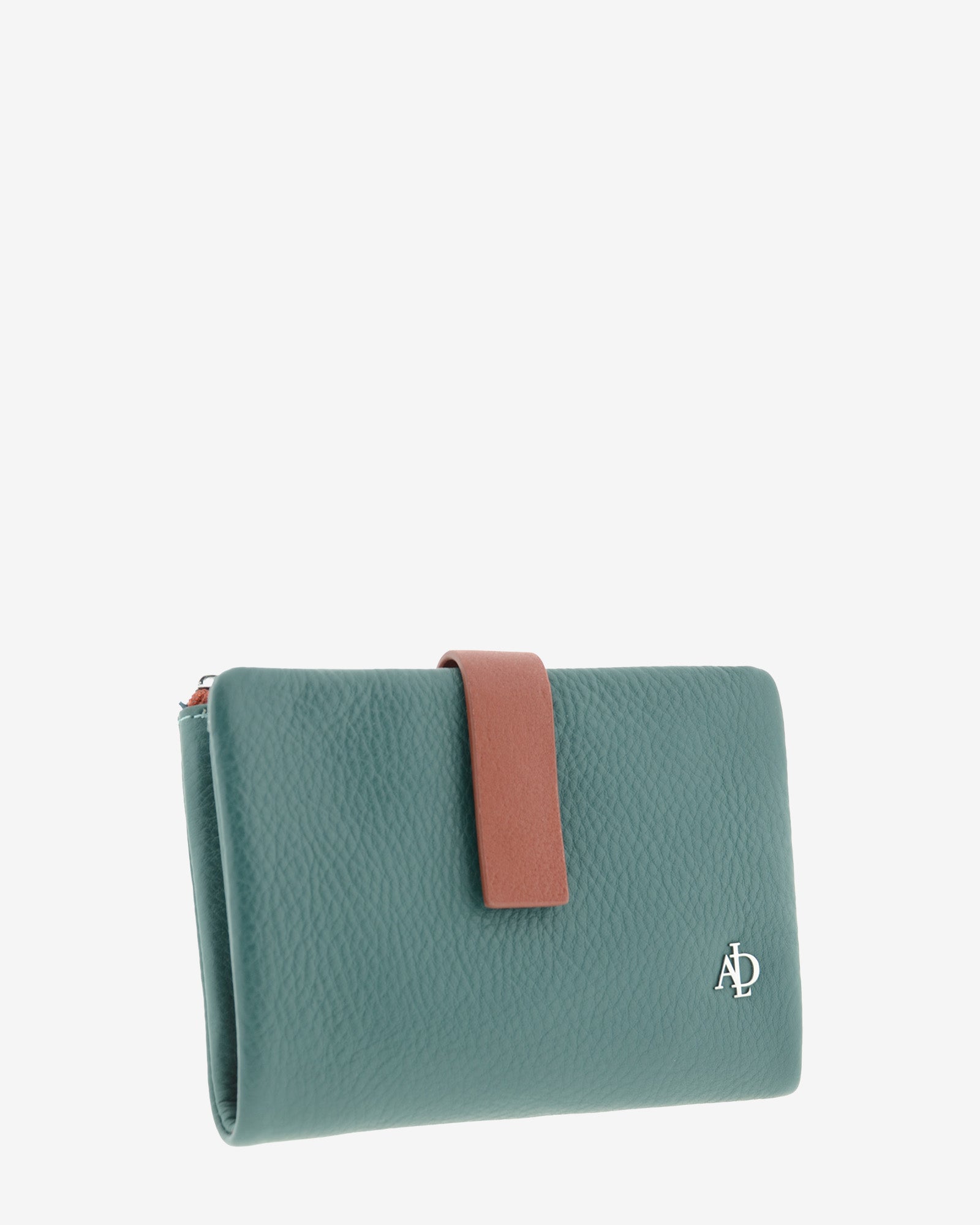 Cartera de mujer de piel auténtica ref. 4249-14, de medida mediana en color ocean teal, con protección de tarjetas RFID de la colección Brisa, vista diagonal frontal 