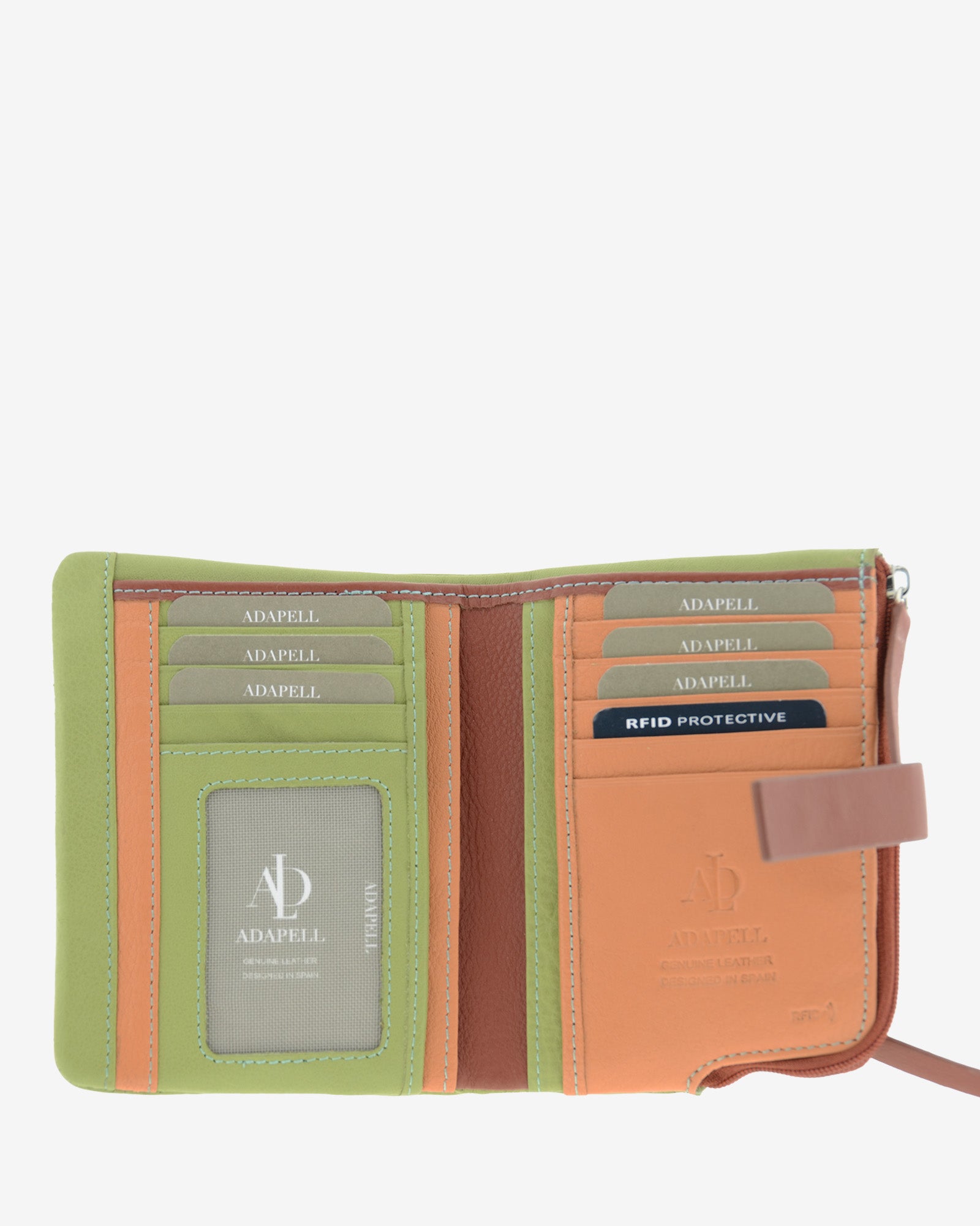 Cartera de mujer de piel auténtica ref. 4249-5, de medida mediana en color verde sage, con protección de tarjetas RFID de la colección Brisa, vista interior con compartimentos