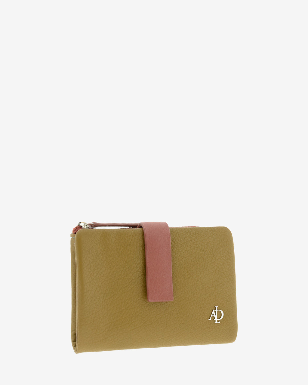 Cartera de mujer de piel auténtica ref. 4250-2, de medida pequeña y compacta en color ámbar ébano, con protección de tarjetas RFID de la colección Brisa, vista diagonal frontal 