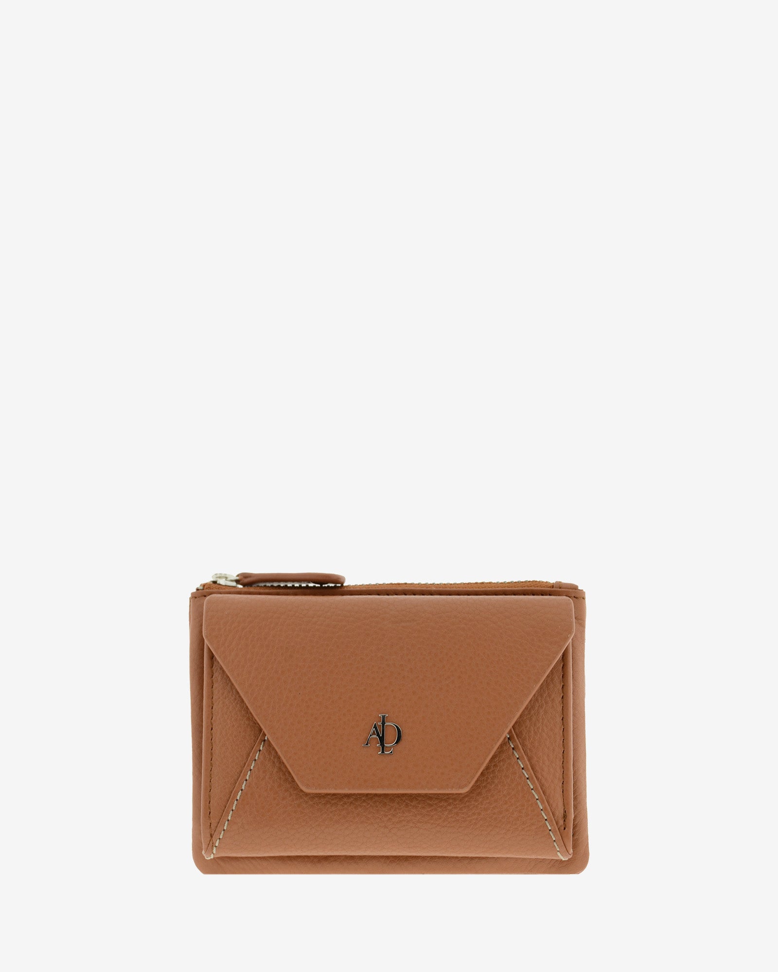 Cartera pequena de mujer en piel autentica con forma de sobre en color marron. Ref. 4237-2. Vista frontal.