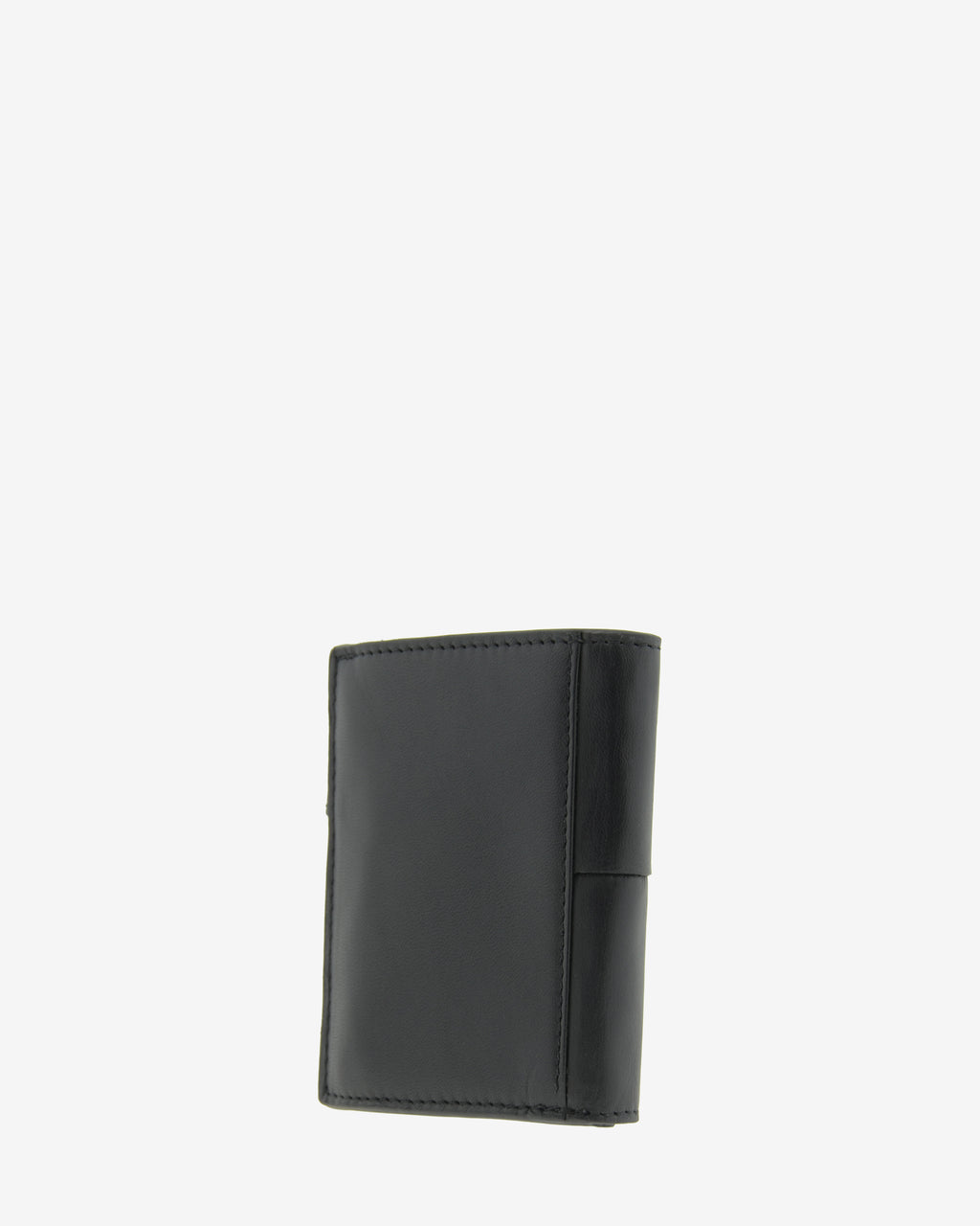 Cartera vertical compacta de piel color negro con cierre de botón, vista diagonal trasera, ref. 1666-1