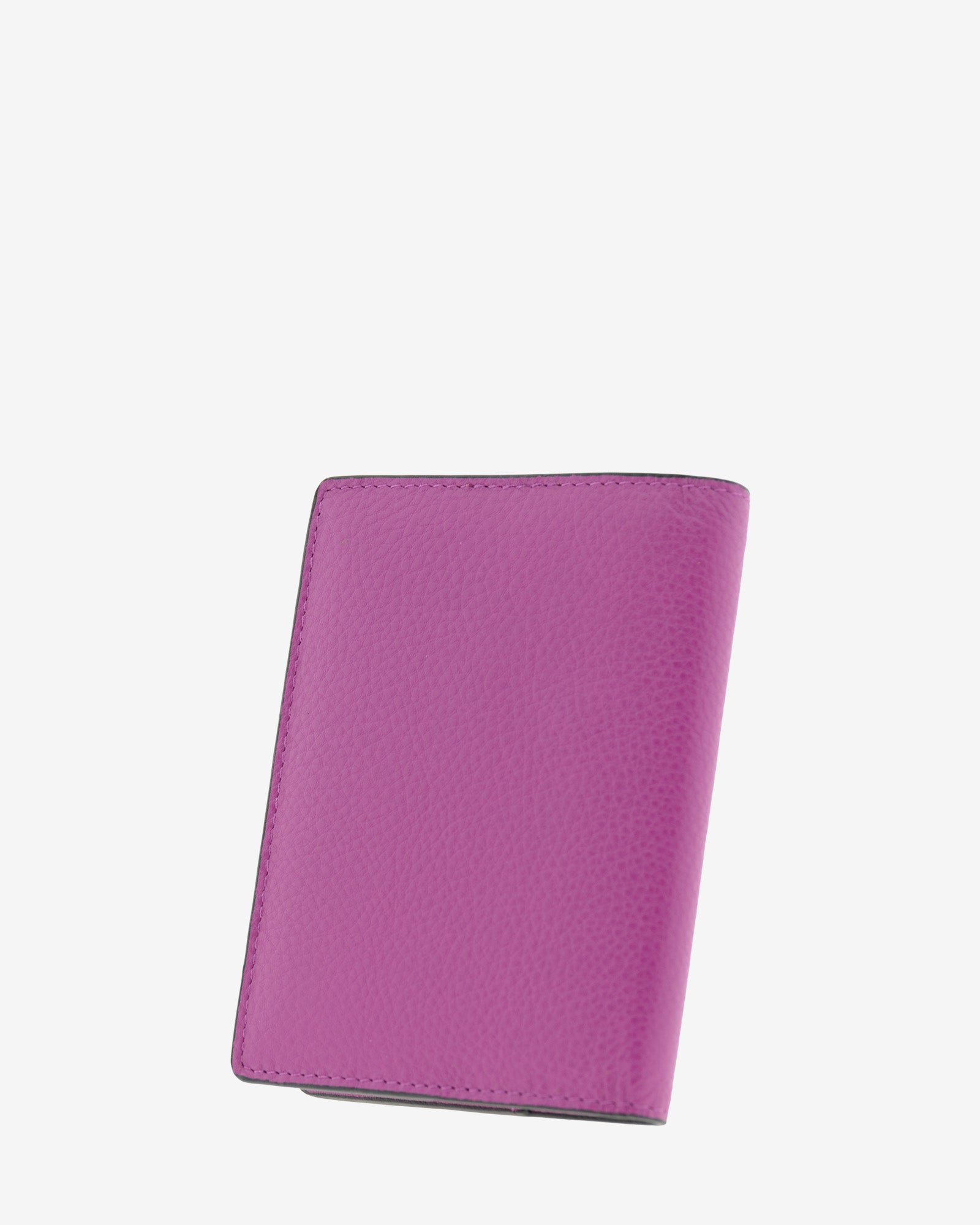 Funda pasaporte en piel auténtica muy suave de color lila y cantos en negro, ref. 8087-4, con protección RFID, vista diagonal trasera
