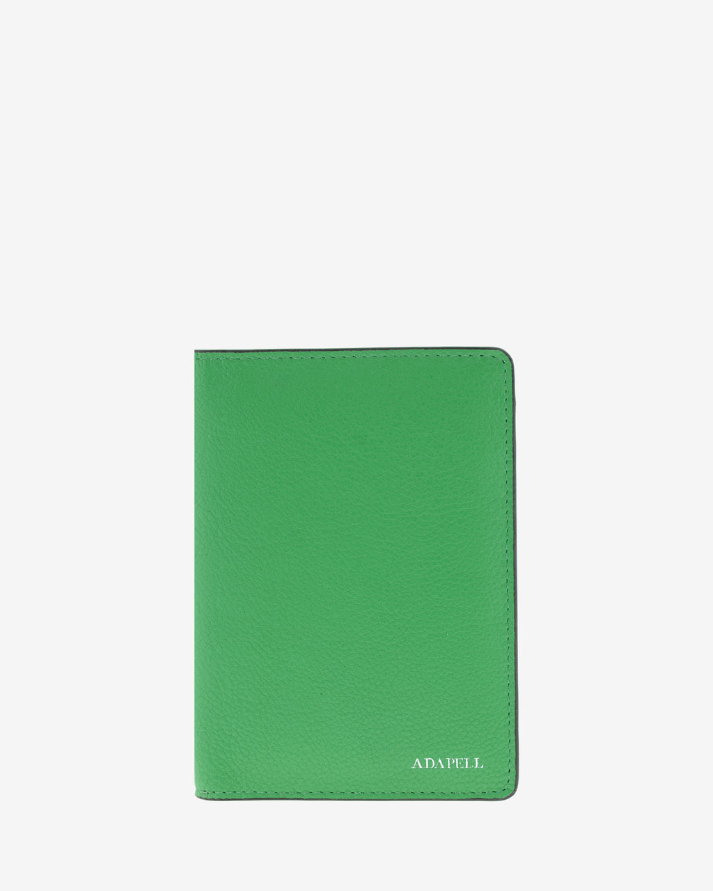 Funda pasaporte en piel auténtica muy suave de color verde y cantos en negro, ref. 8087-5, con protección RFID, y logo plateado Adapell, vista frontal