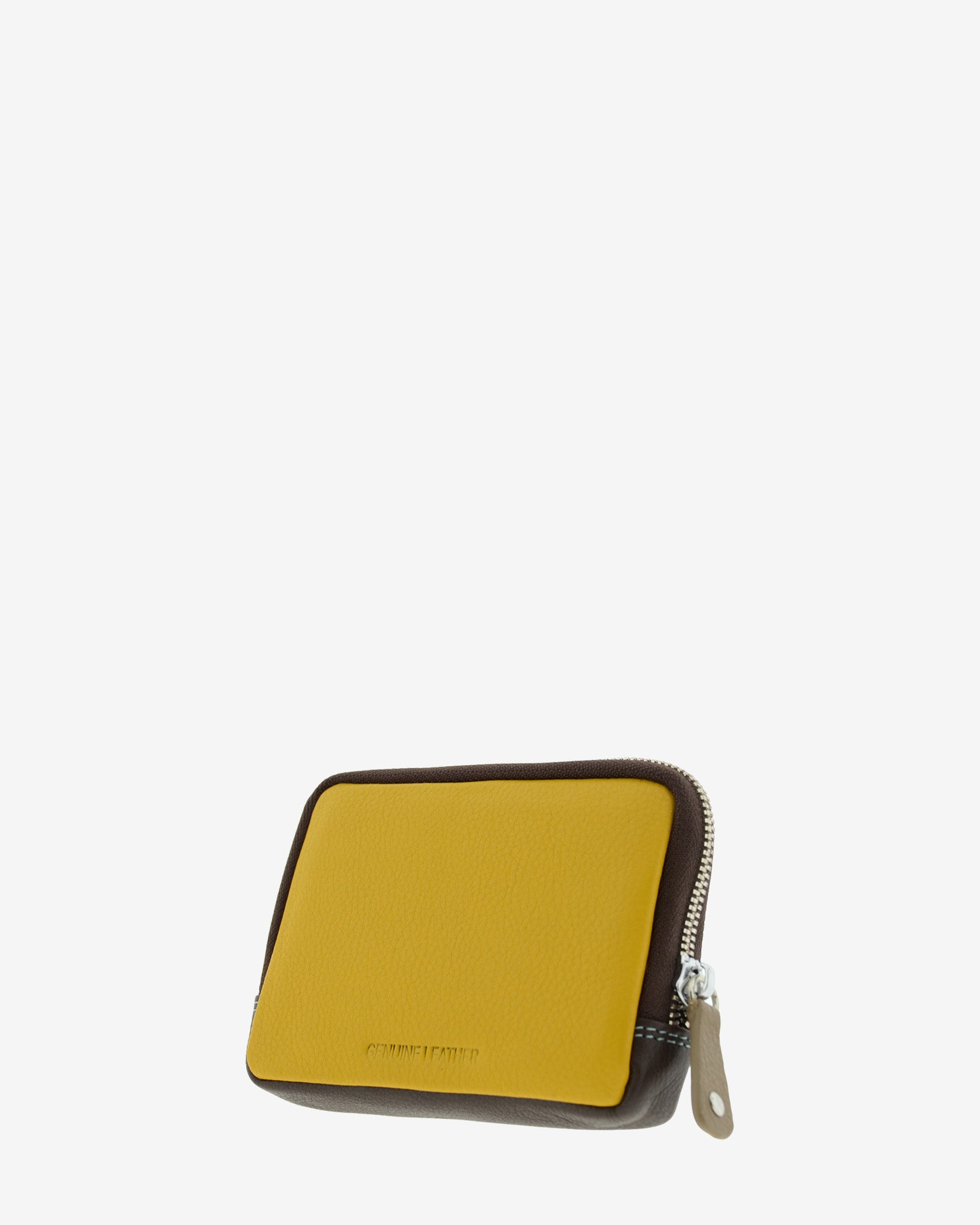Vista diagonal trasera del monedero de piel bronce con bolsillo con cremallera – Adapell Ref. 4248-2.
