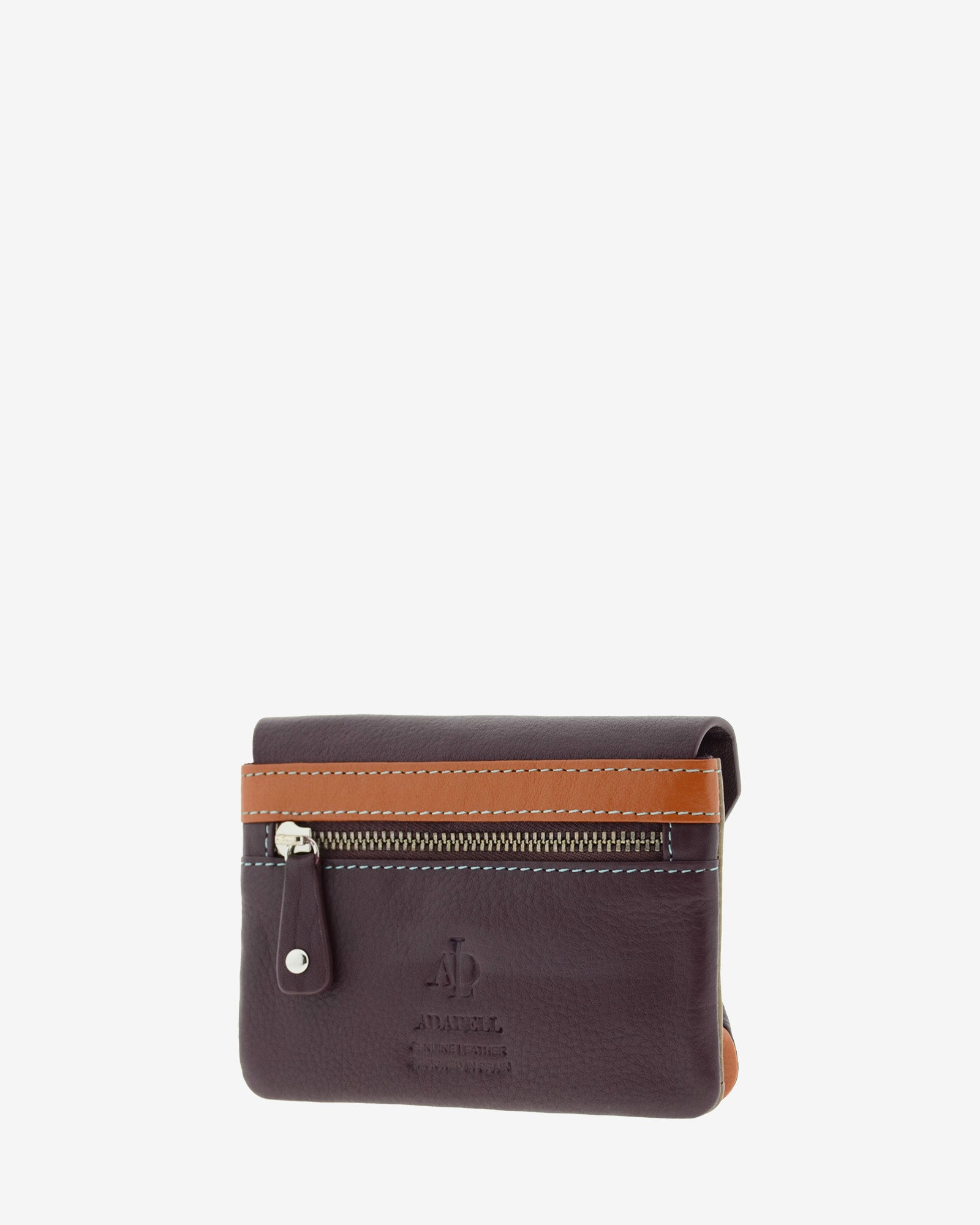 Monedero de piel autentica para mujer en color berenjena, con boquilla interior. Vista  diagonal trasera con compartimento cremallera.