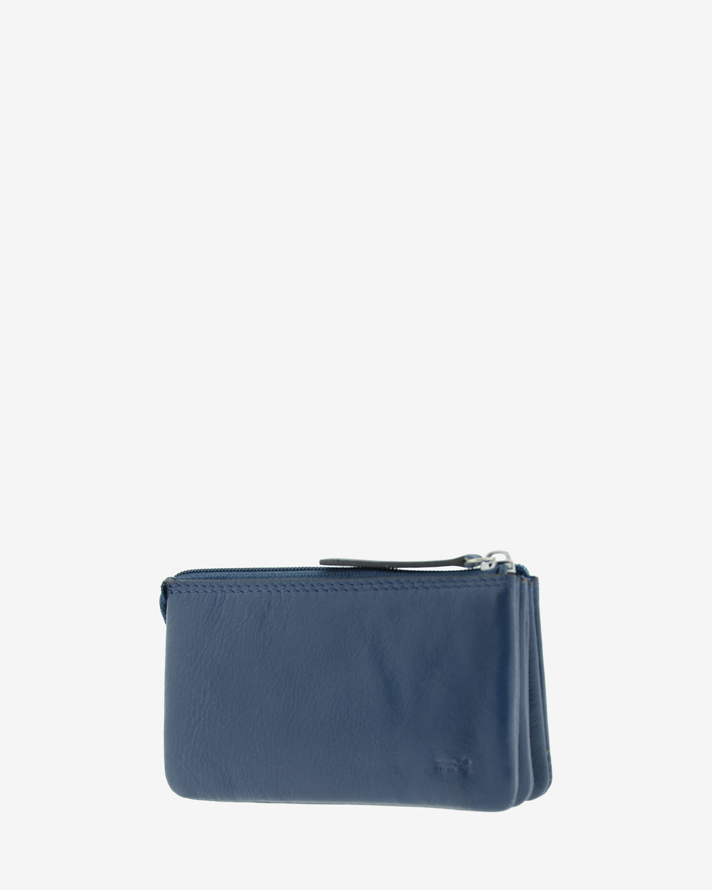 Monedero-tarjetero de piel auténtica ref. 8082-20 en color azul marino con ribete negro, de medida pequeña y compacta, 5 compartimentos interiores, cierre de cremallera y aro metálico interior, con protección de tarjetas RFID de la colección Essenza, vista diagonal trasera