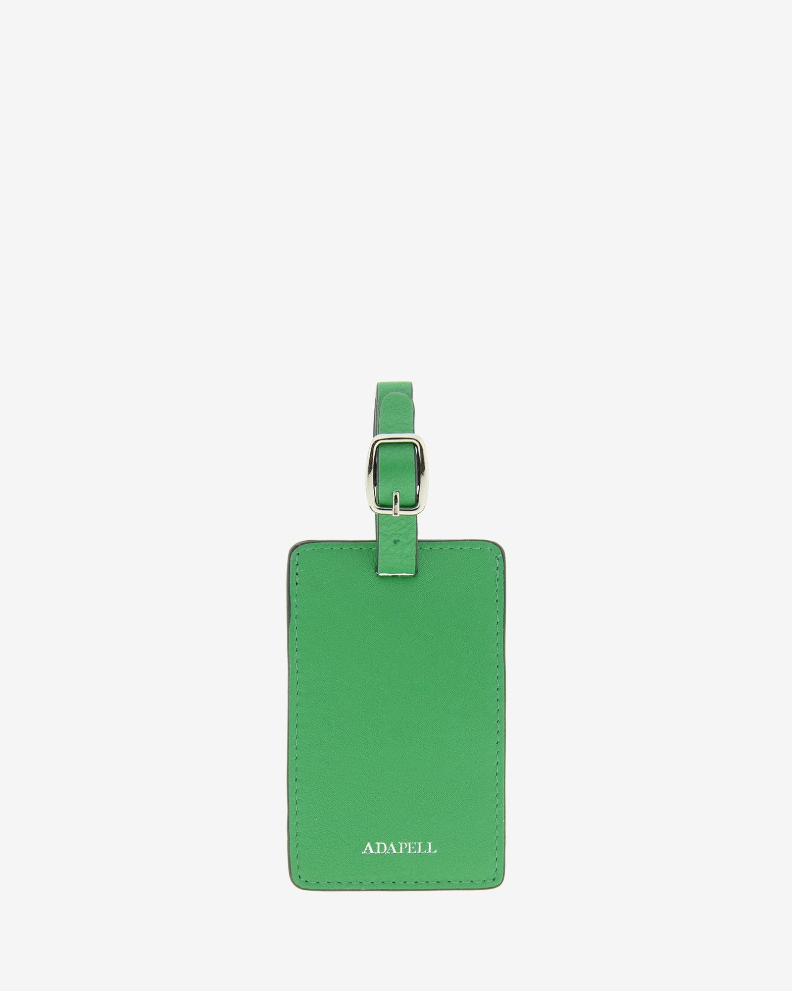 Tag identificador maleta con cierre de hebilla, ref. 8088-5, en piel de color verde y cantos en negro, con logo Adapell, vista frontal